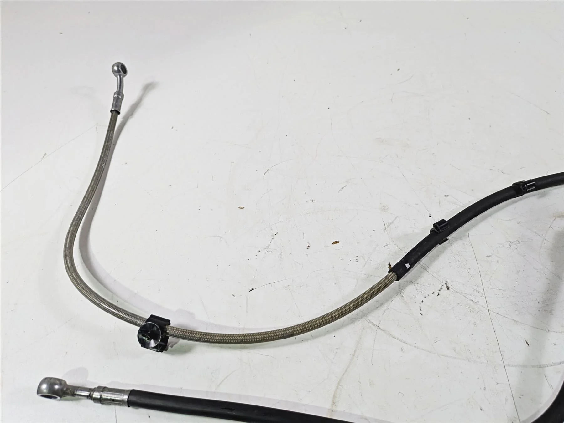 2019 BMW S1000XR K49 Rear Abs Brake Line Set 34328551366 - Image 10