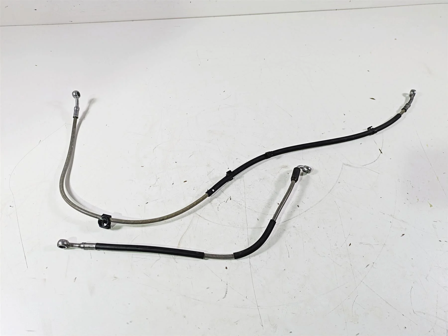 2019 BMW S1000XR K49 Rear Abs Brake Line Set 34328551366 - Image 7