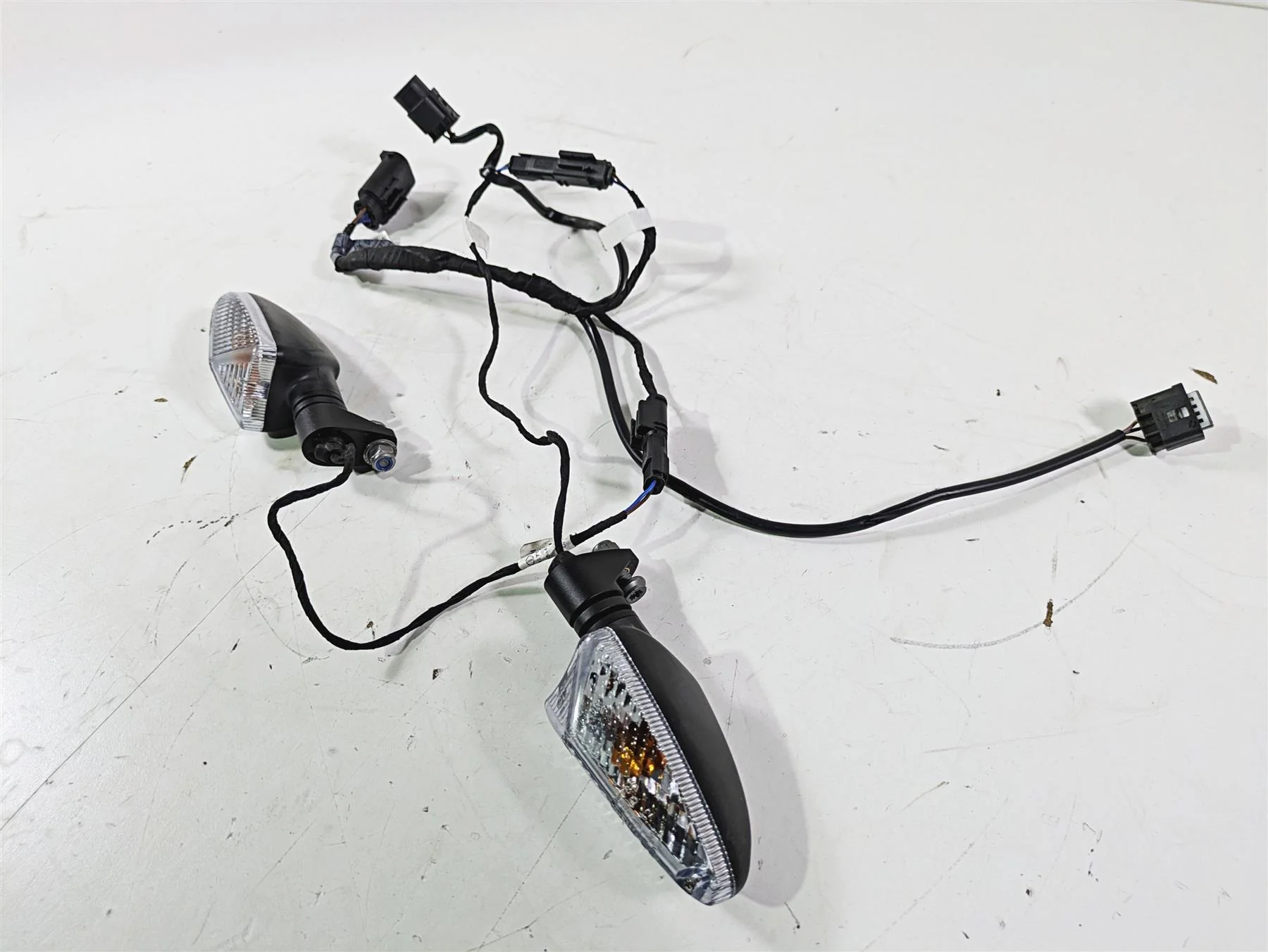 2019 BMW S1000XR K49 Rear Turn Signal Indicator Blinker Set - Read 63138534352 - Image 11