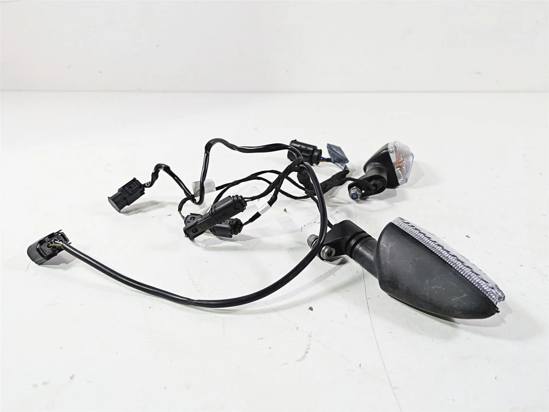 2019 BMW S1000XR K49 Rear Turn Signal Indicator Blinker Set - Read 63138534352 - Image 3