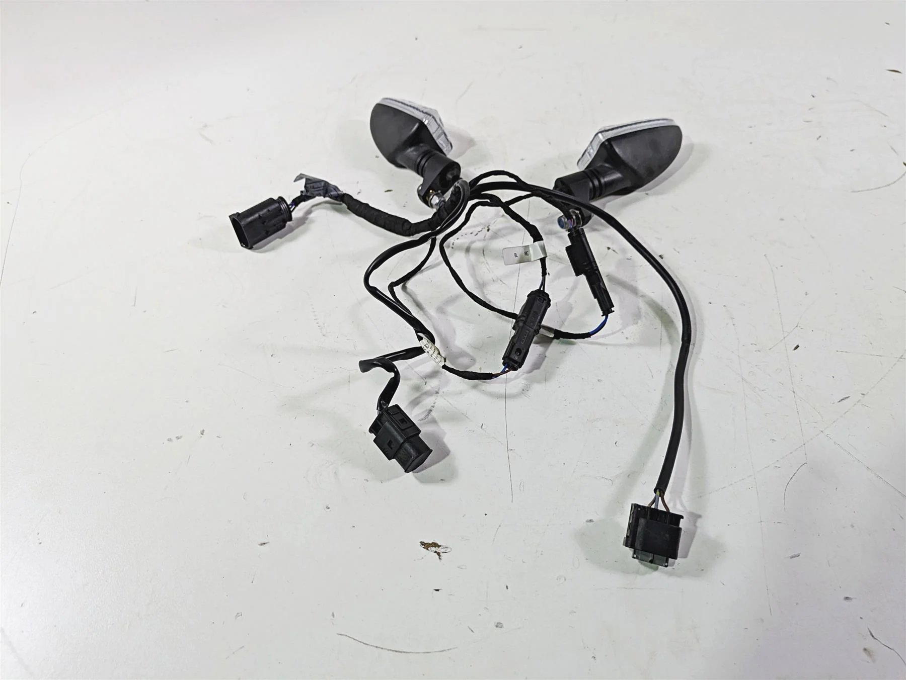 2019 BMW S1000XR K49 Rear Turn Signal Indicator Blinker Set - Read 63138534352 - Image 4