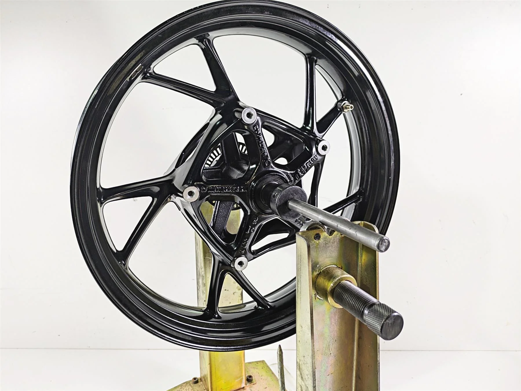 2019 BMW S1000XR K49 Straight 17x3.5 Front Wheel Rim 36318550395 - Image 4