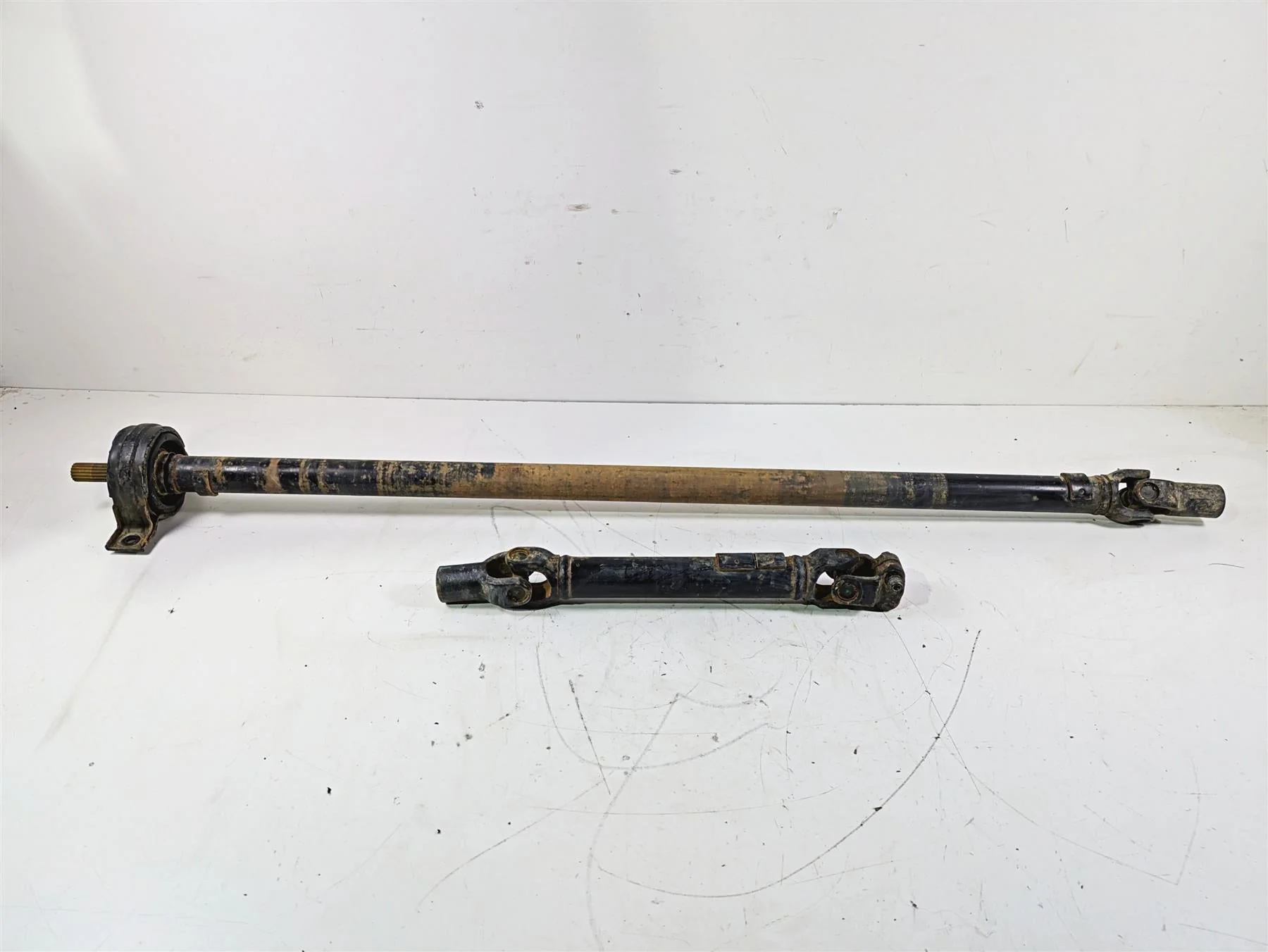 2019 Can Am Maverick X3 XRS Turbo R Center Drive Shaft Axle Set 705402187
