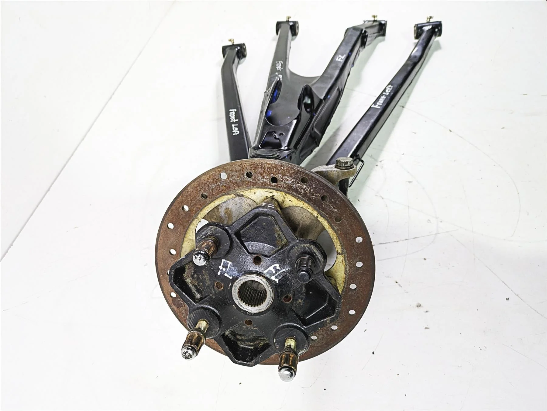 2019 Can Am Maverick X3 XRS Turbo R Front Left Control Arm Knee 72" 703501053 - Image 2