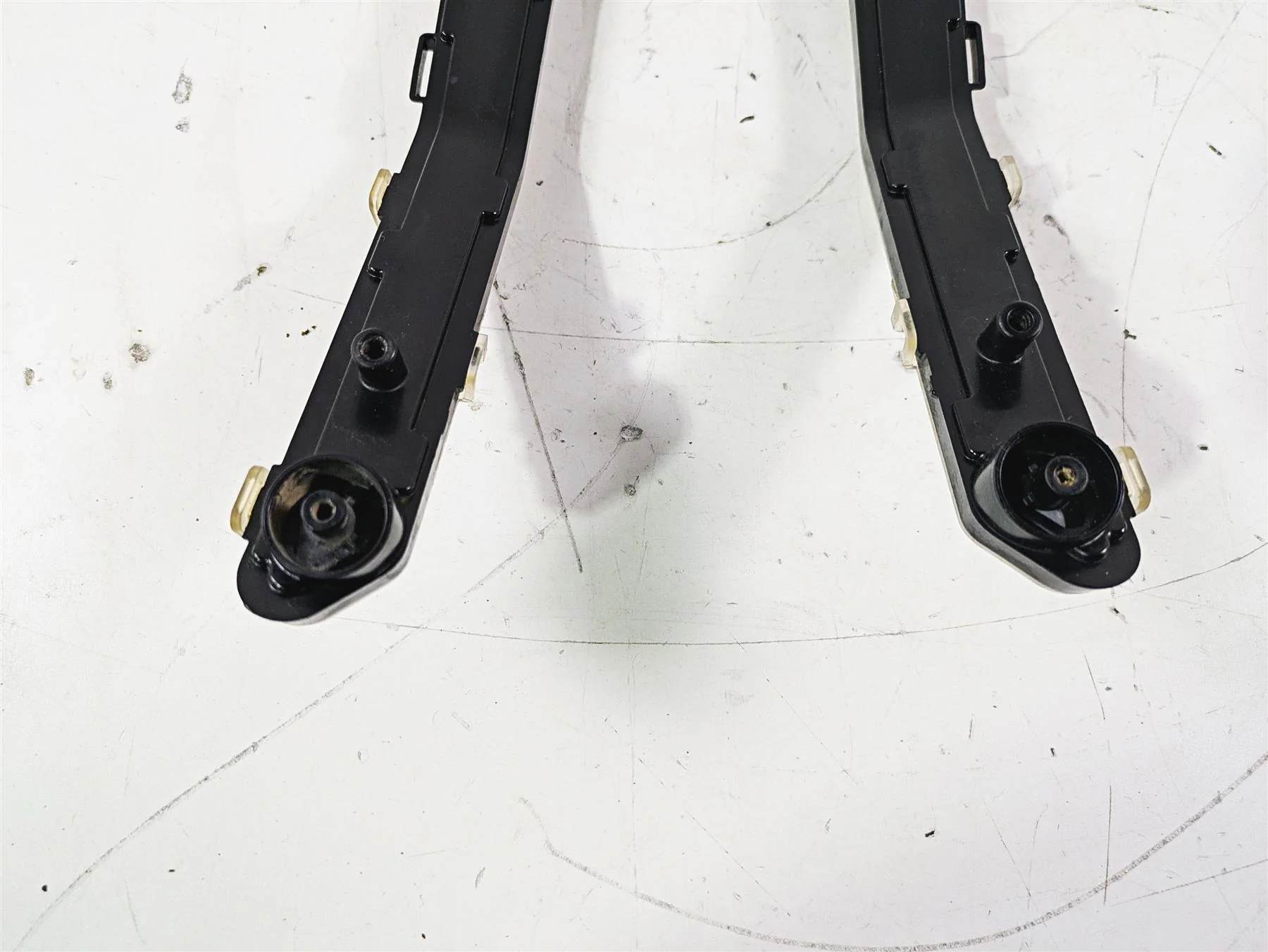 2019 Can Am Maverick X3 XRS Turbo R Front Signature Running Light Set 710004994 - Image 12