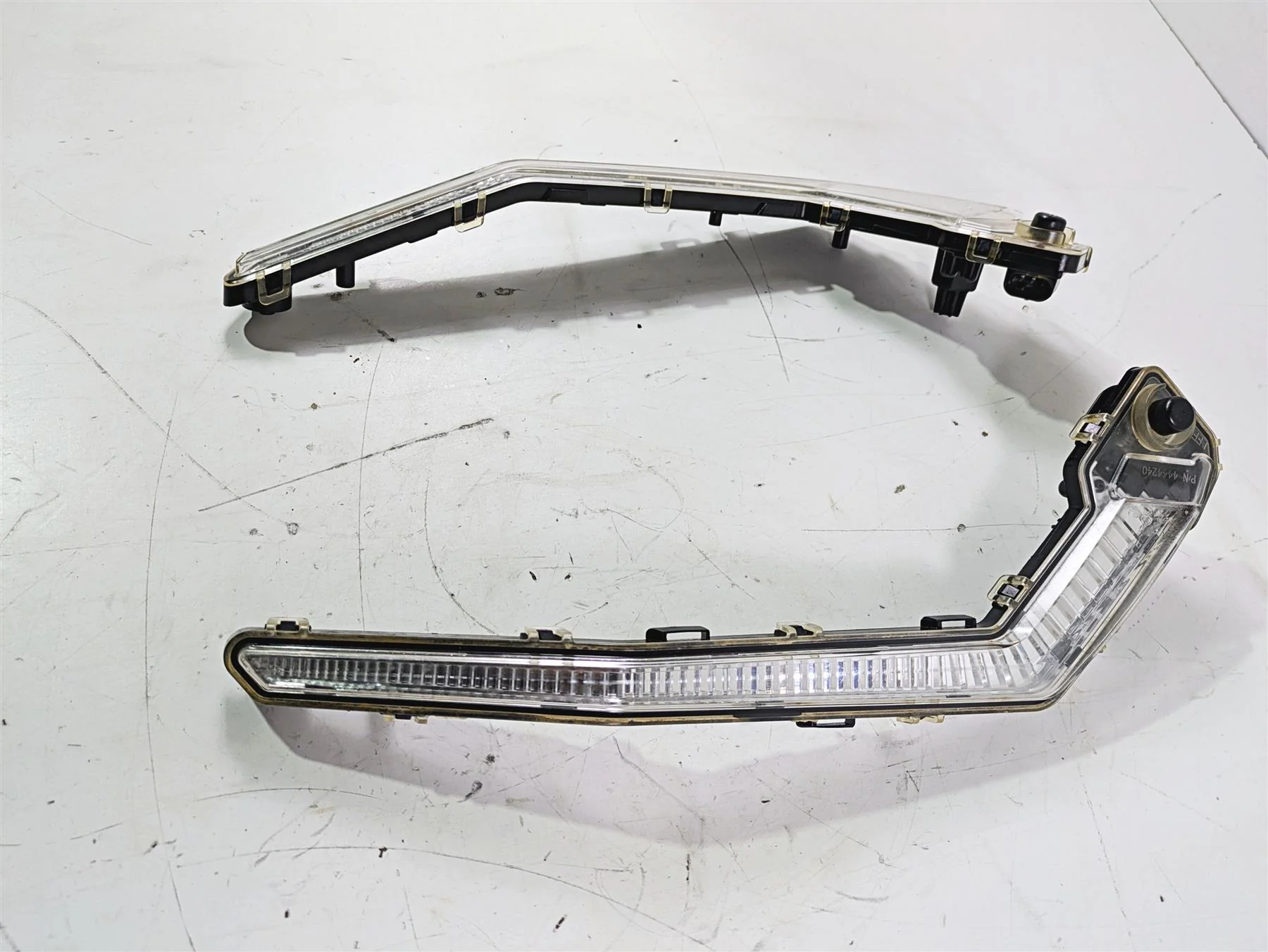 2019 Can Am Maverick X3 XRS Turbo R Front Signature Running Light Set 710004994 - Image 2
