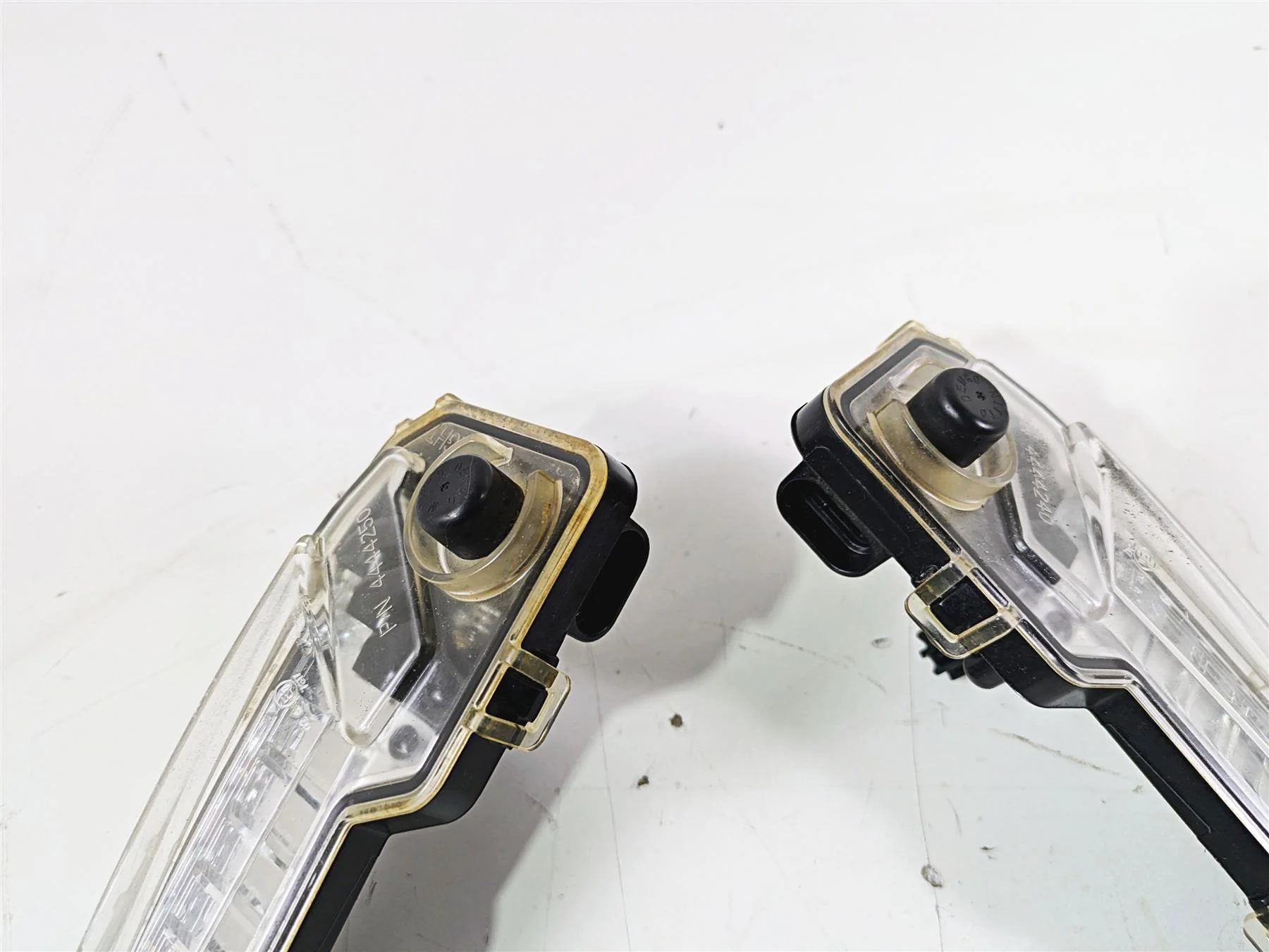 2019 Can Am Maverick X3 XRS Turbo R Front Signature Running Light Set 710004994 - Image 5