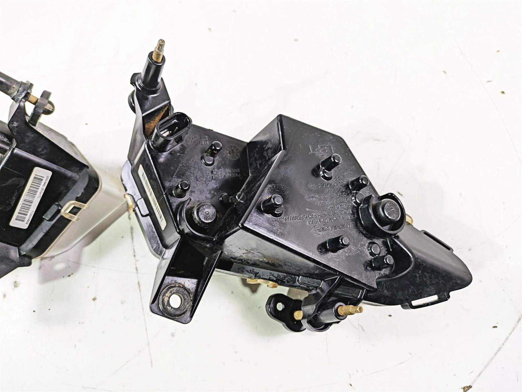 2019 Can Am Maverick X3 XRS Turbo R Headlight Head Lamp Set - Read 710004658 - Image 7