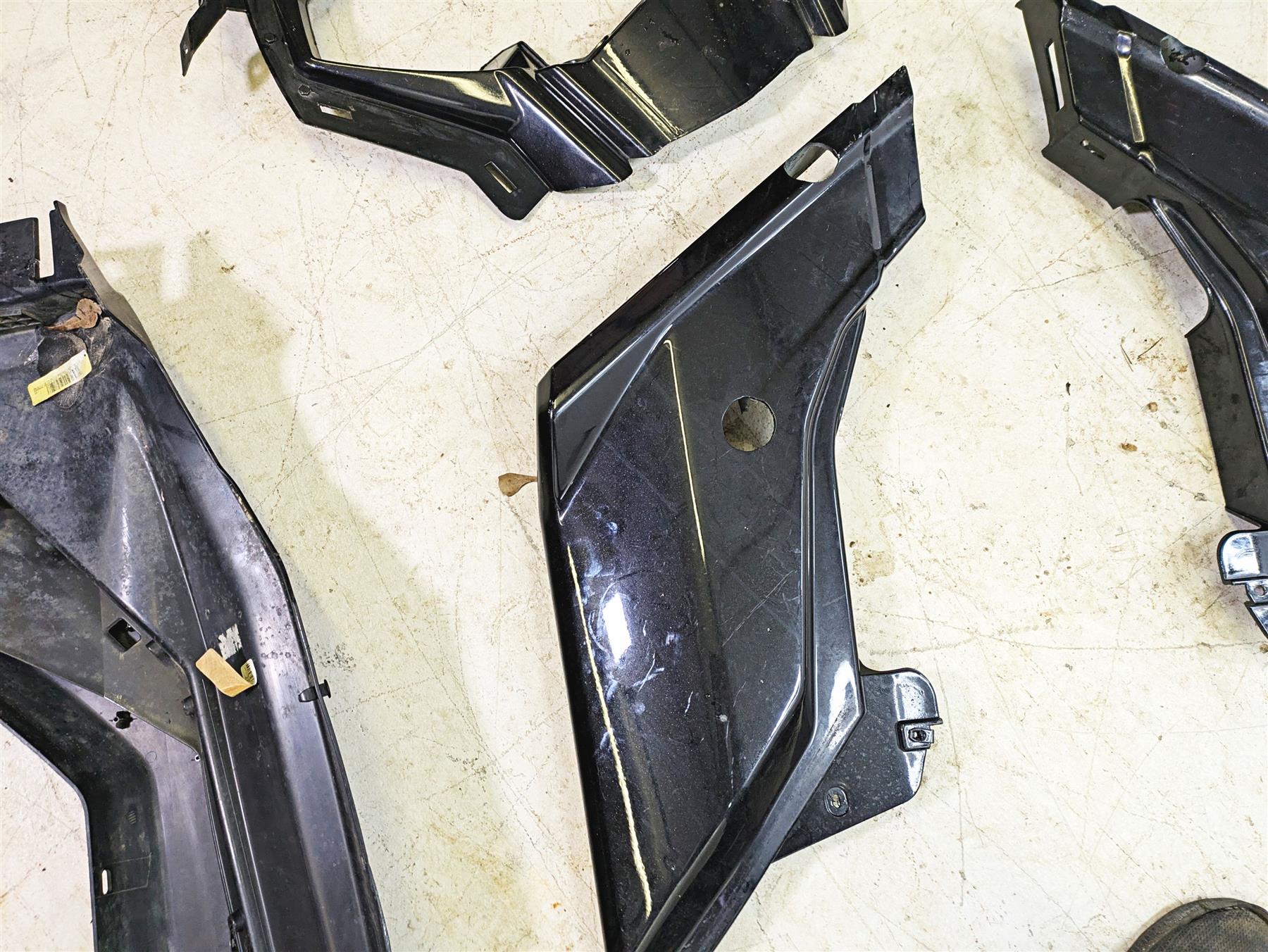 2019 Can Am Maverick X3 XRS Turbo R Hood Fender Cover Fairing Cowl Set - Read - Image 10