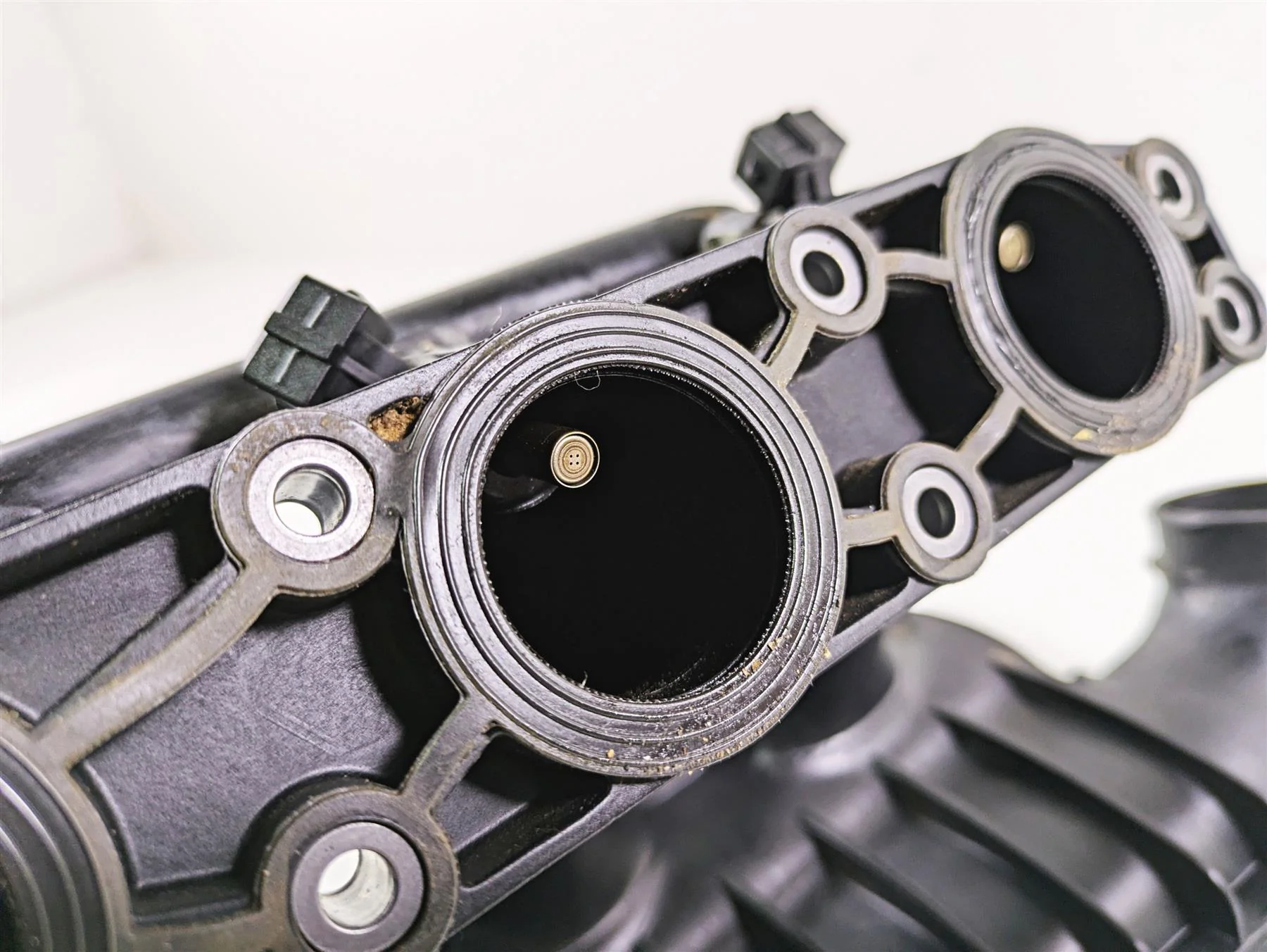 2019 Can Am Maverick X3 XRS Turbo R Intake Manifold & Fuel Injecors 420867345 - Image 10
