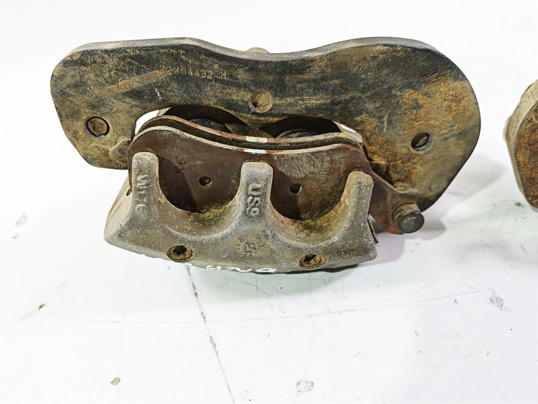 2019 Can Am Maverick X3 XRS Turbo R Rear Brake Caliper Set 705601514 705601515 - Image 10