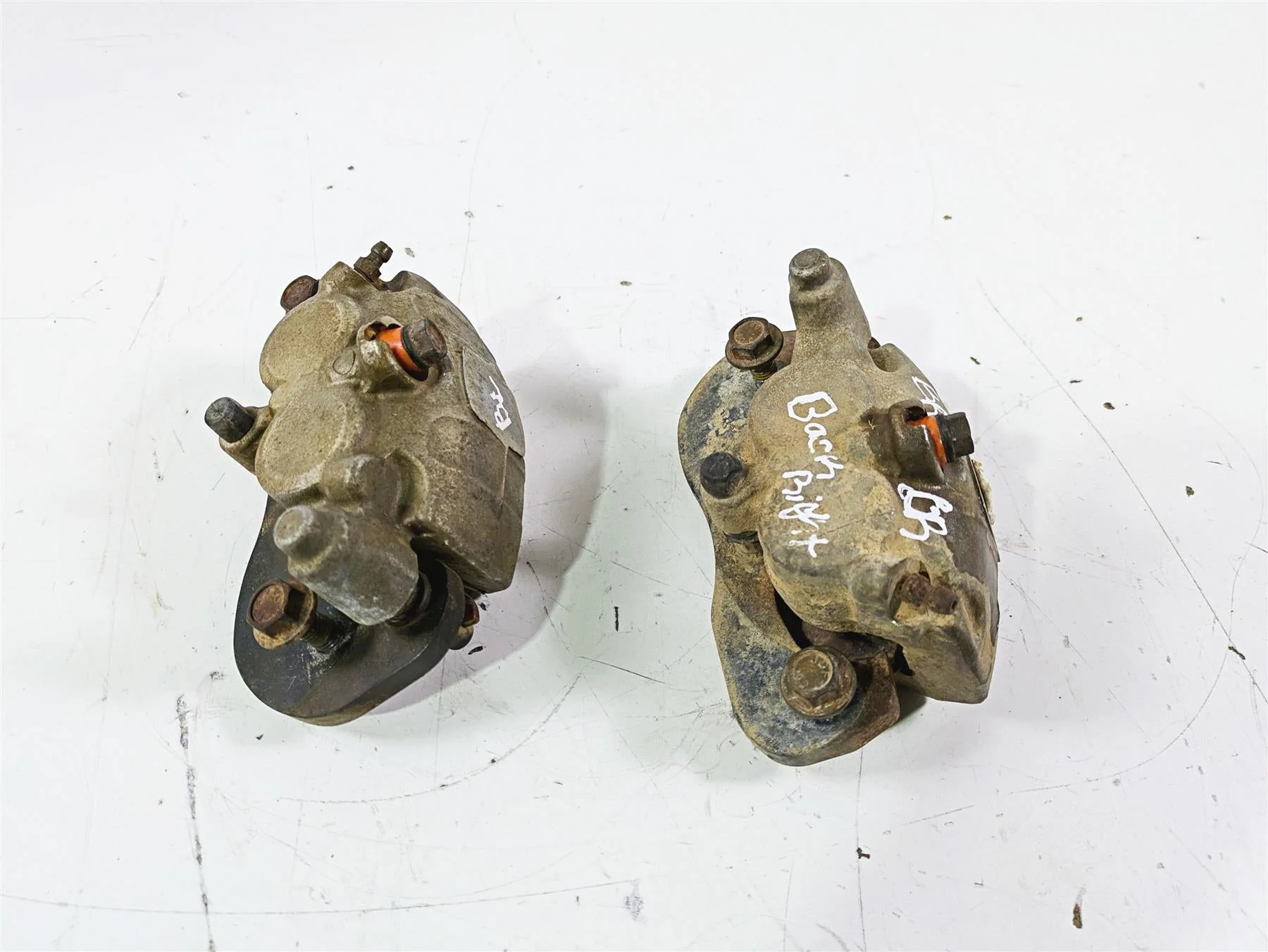 2019 Can Am Maverick X3 XRS Turbo R Rear Brake Caliper Set 705601514 705601515 - Image 2