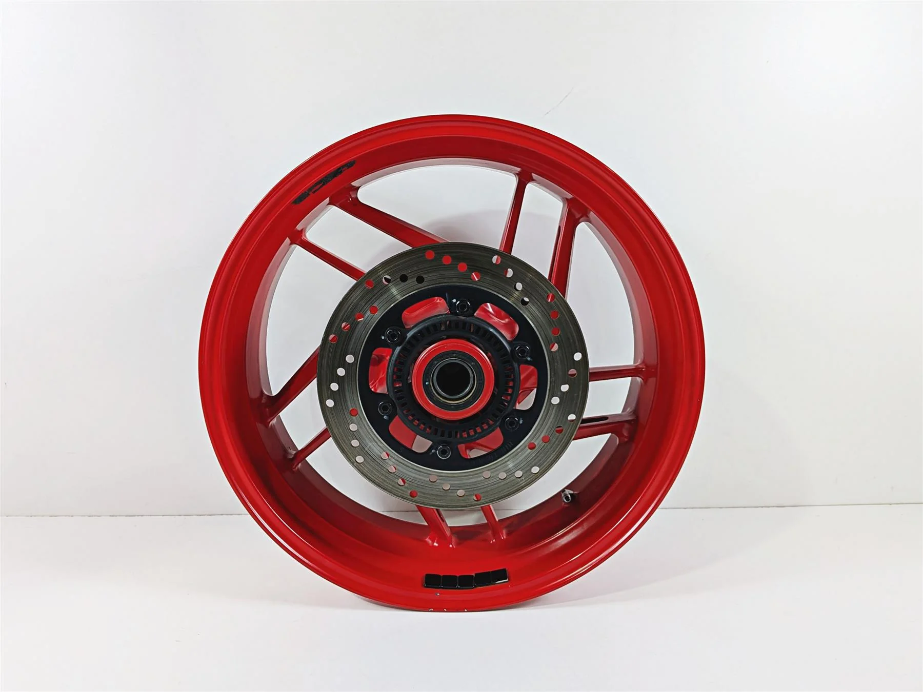 2019 Ducati 959 Panigale 17x5.5 Rear Wheel Red Rim - Runout 50221612AA