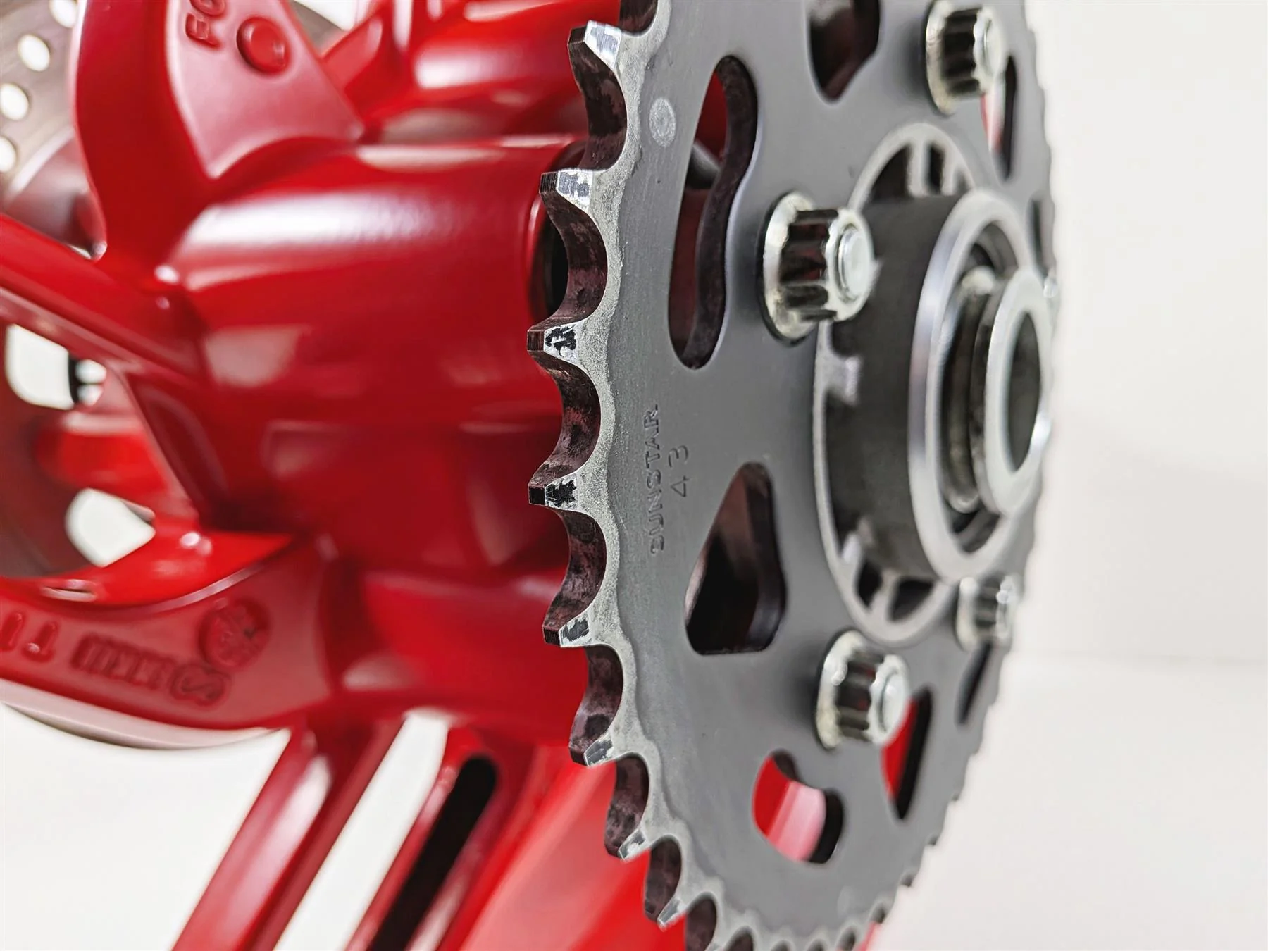 2019 Ducati 959 Panigale 17x5.5 Rear Wheel Red Rim - Runout 50221612AA - Image 11