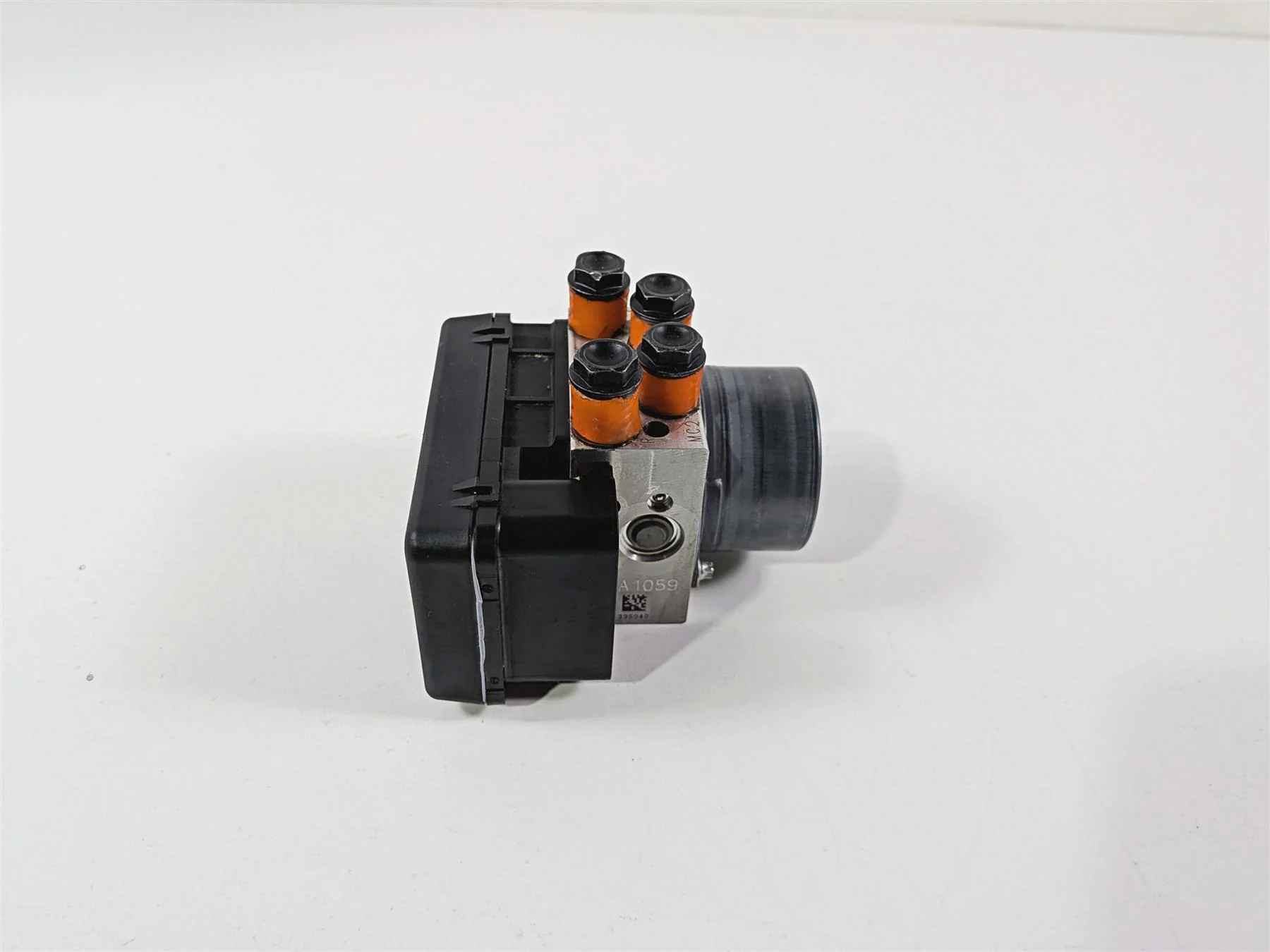 2019 Ducati 959 Panigale Abs Brake Pump Pressure Unit Module 54240421C - Image 3