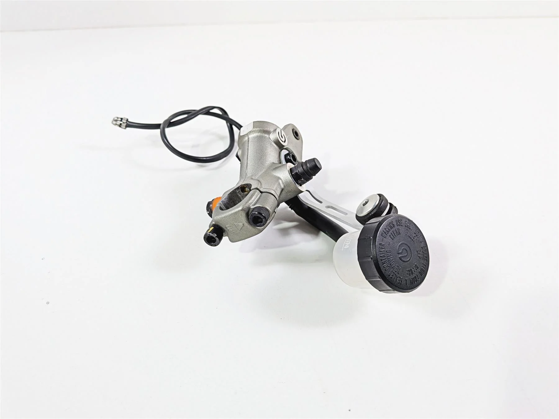 2019 Ducati 959 Panigale Brembo Radial Clutch Master Cylinder 63040603B - Image 3