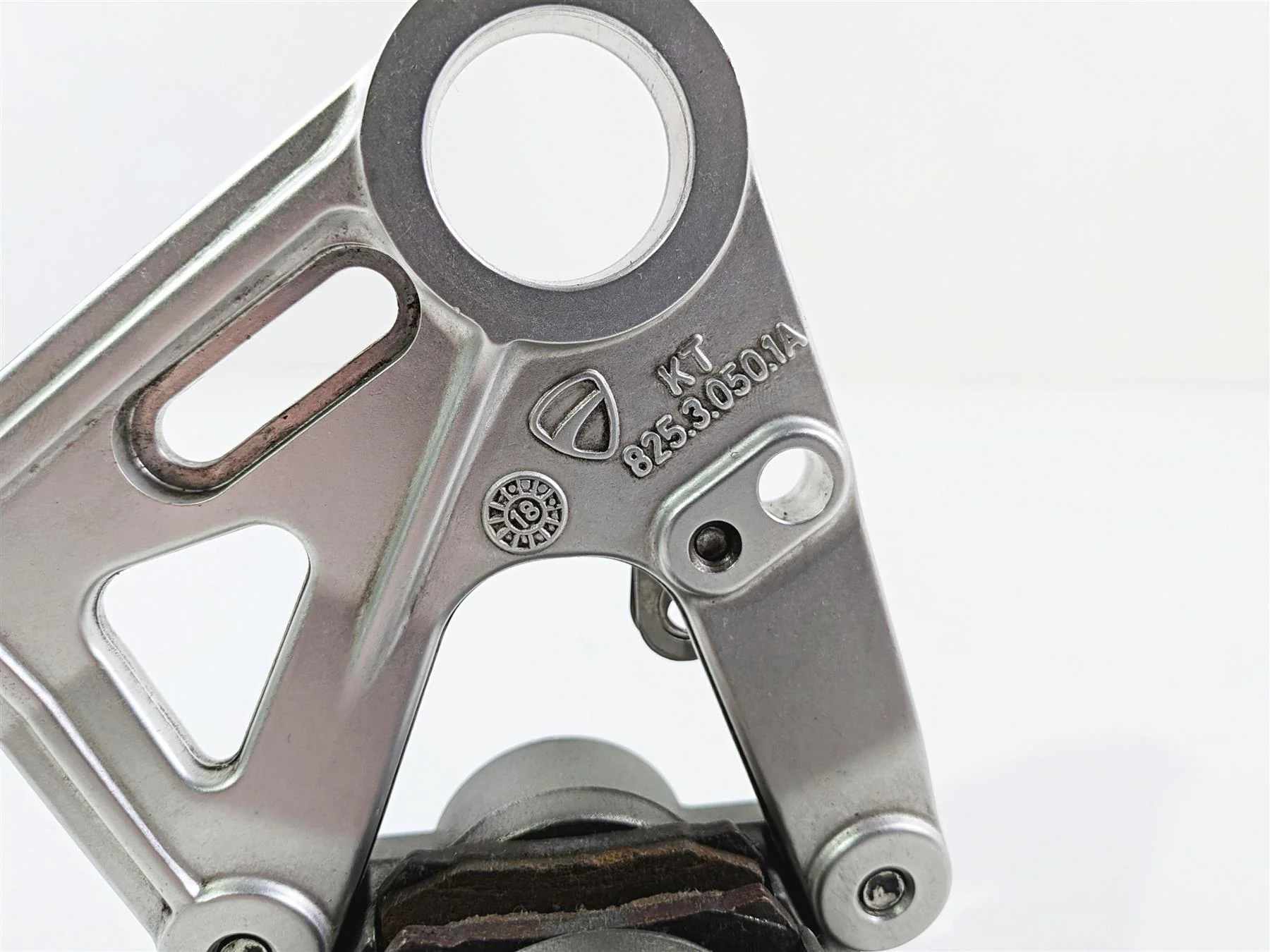 2019 Ducati 959 Panigale Brembo Rear Brake Caliper & Mount 61140414A 82530501A - Image 10
