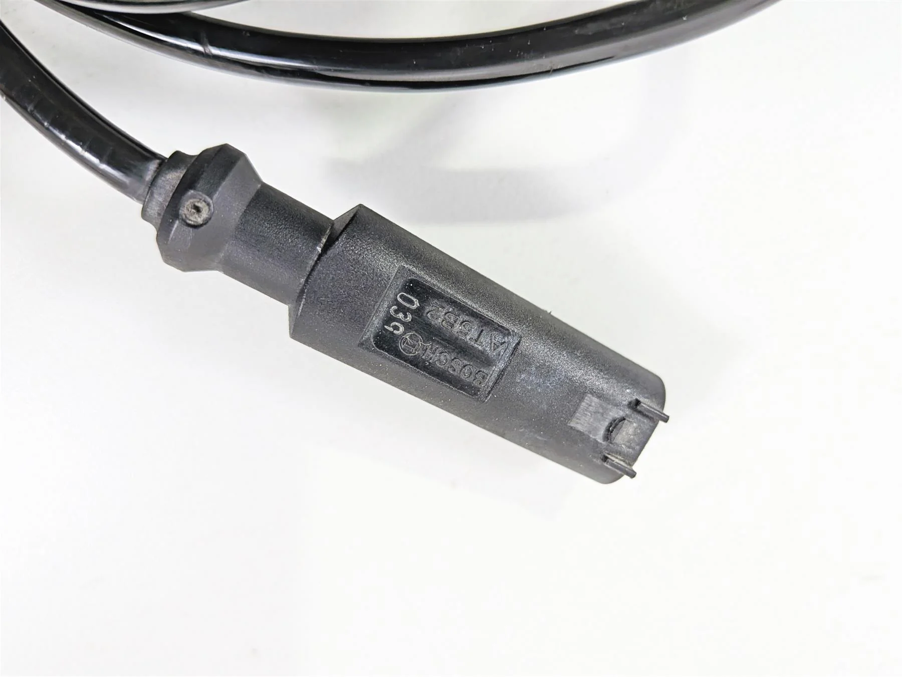 2019 Ducati 959 Panigale Front Abs Brake Wheel Speed Sensor 55212111B - Image 8