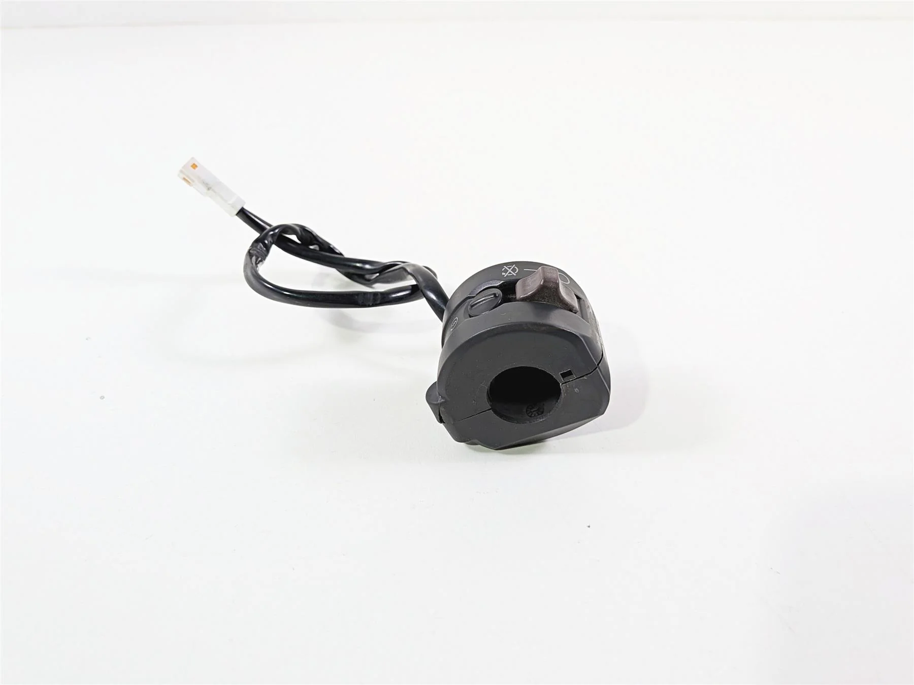2019 Ducati 959 Panigale Right Hand Start Stop Control Switch - Read 65010094I - Image 5