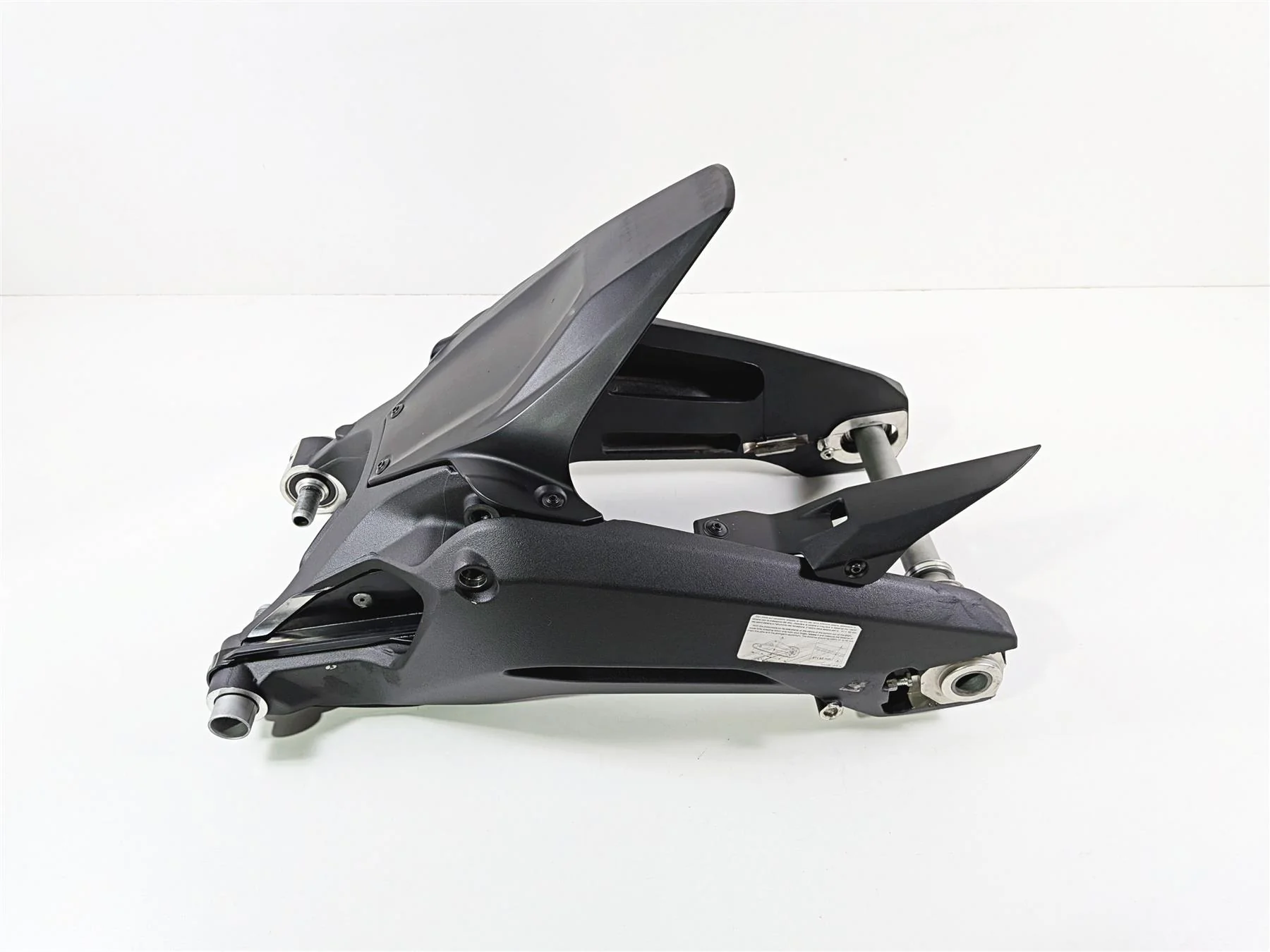 2019 Ducati 959 Panigale Straight Rear Swingarm & Axle Set 37011364BA
