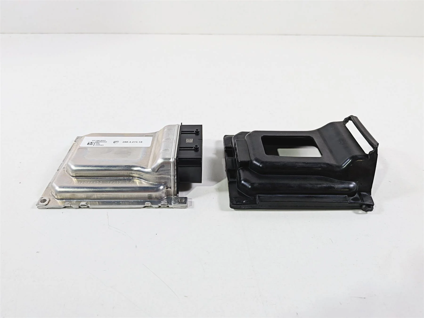 2019 Ducati Panigale V4S V4 S Corse Cdi Ecu Ecm Engine Control Module 28642751E - Image 3