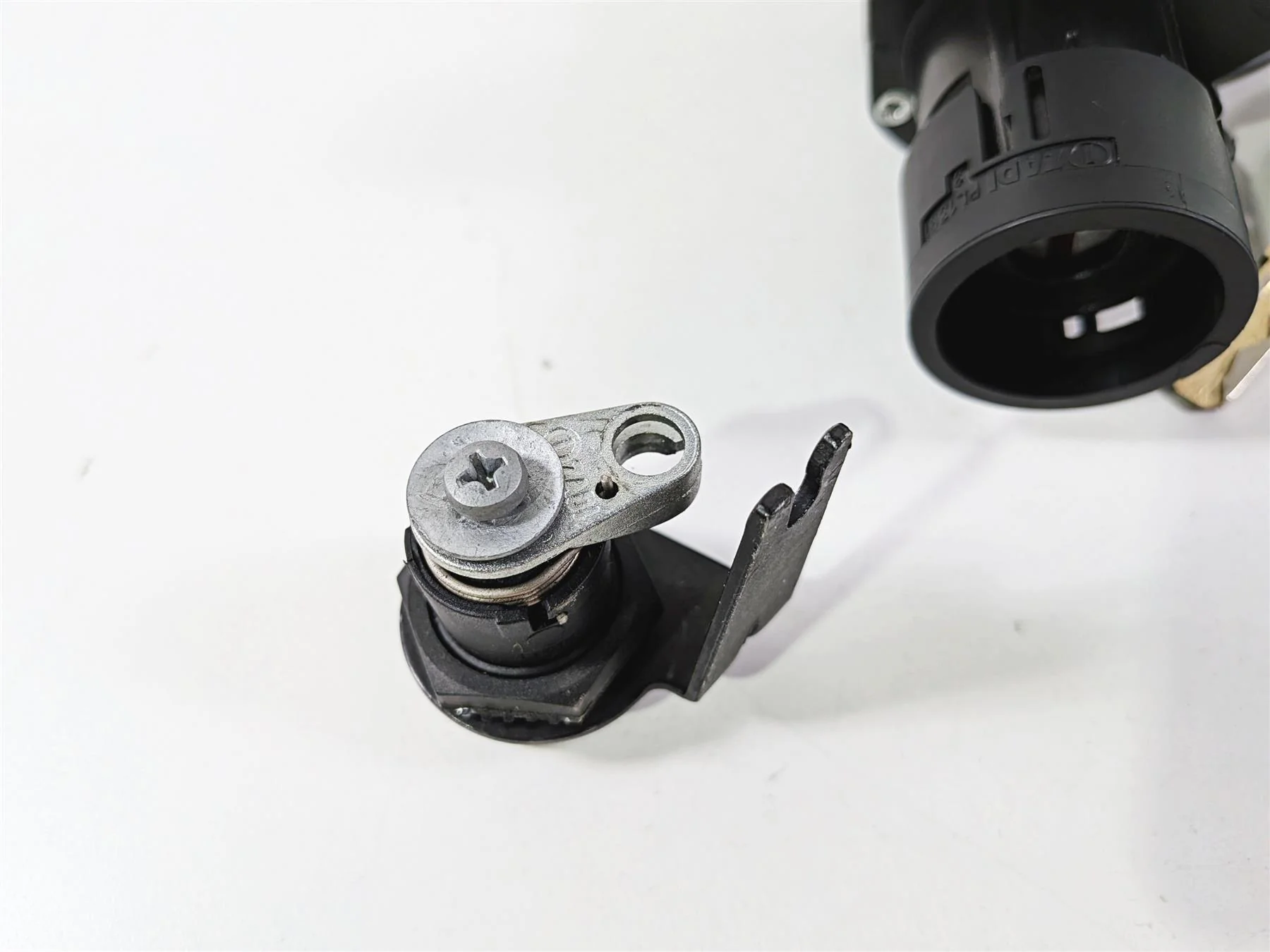 2019 Ducati Panigale V4S V4 S Corse Ignition Switch Key Lock Set 59822131B - Image 6