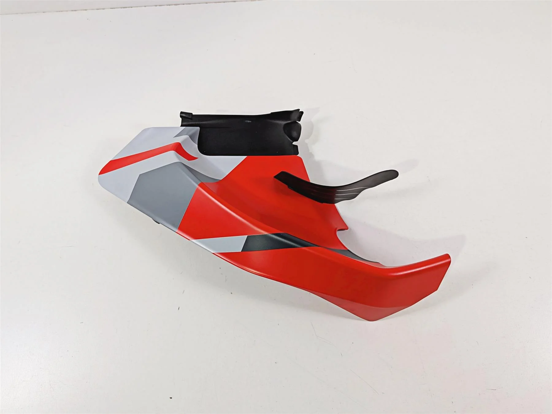 2019 Ducati Panigale V4S V4 S Corse Left Inner Leg Cover Fairing 480P9931BA - Image 2