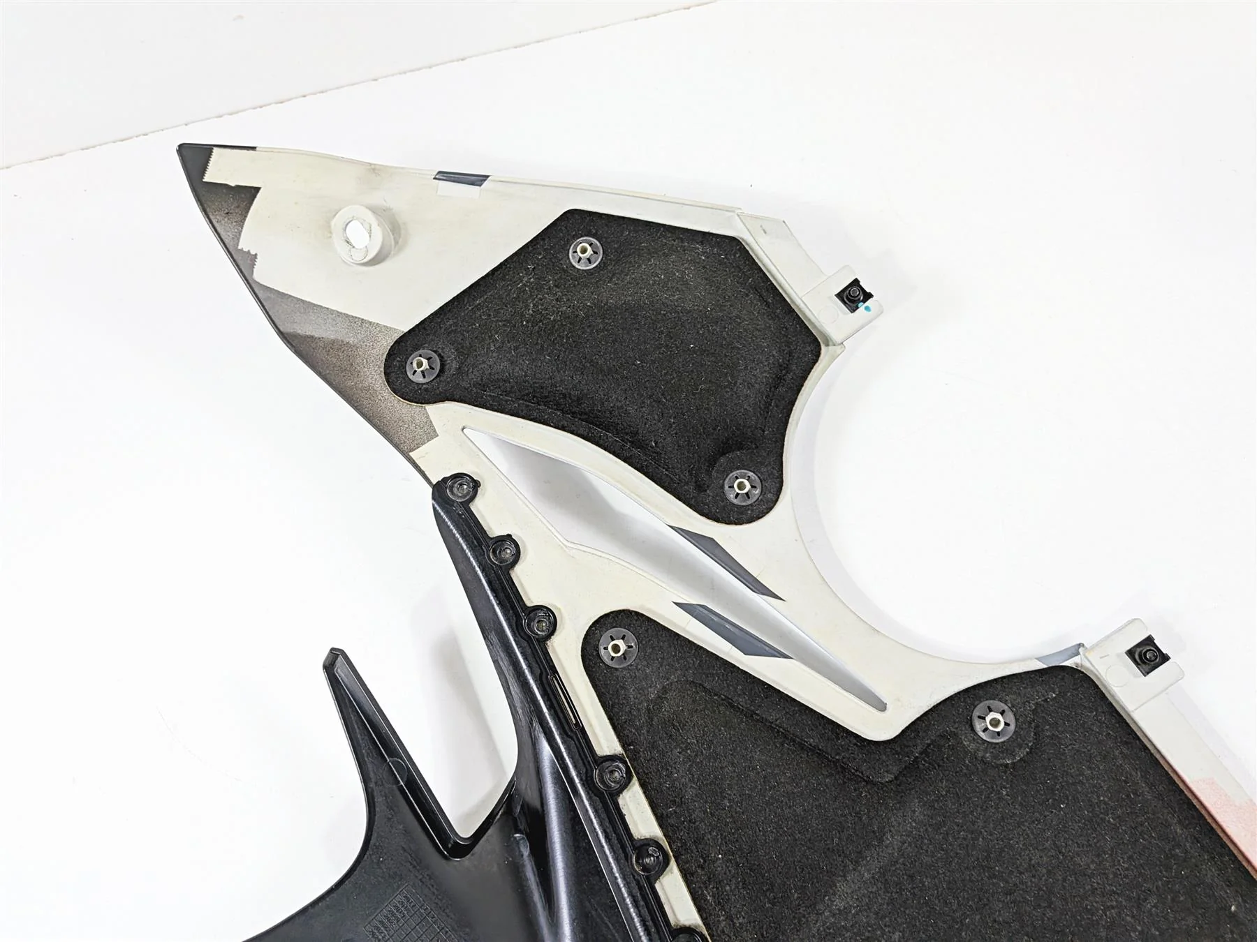 2019 Ducati Panigale V4S V4 S Corse Left Lower Main Fairing Cover 48019272BA - Image 10