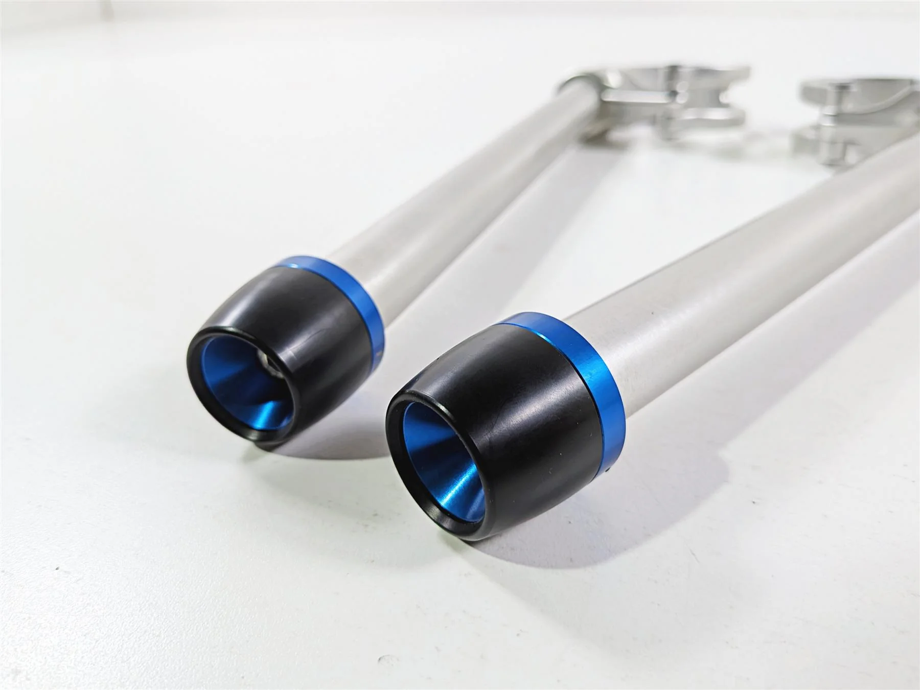 2019 Ducati Panigale V4S V4 S Corse Left Right Clip On Handlebar Set 6992A051A - Image 14