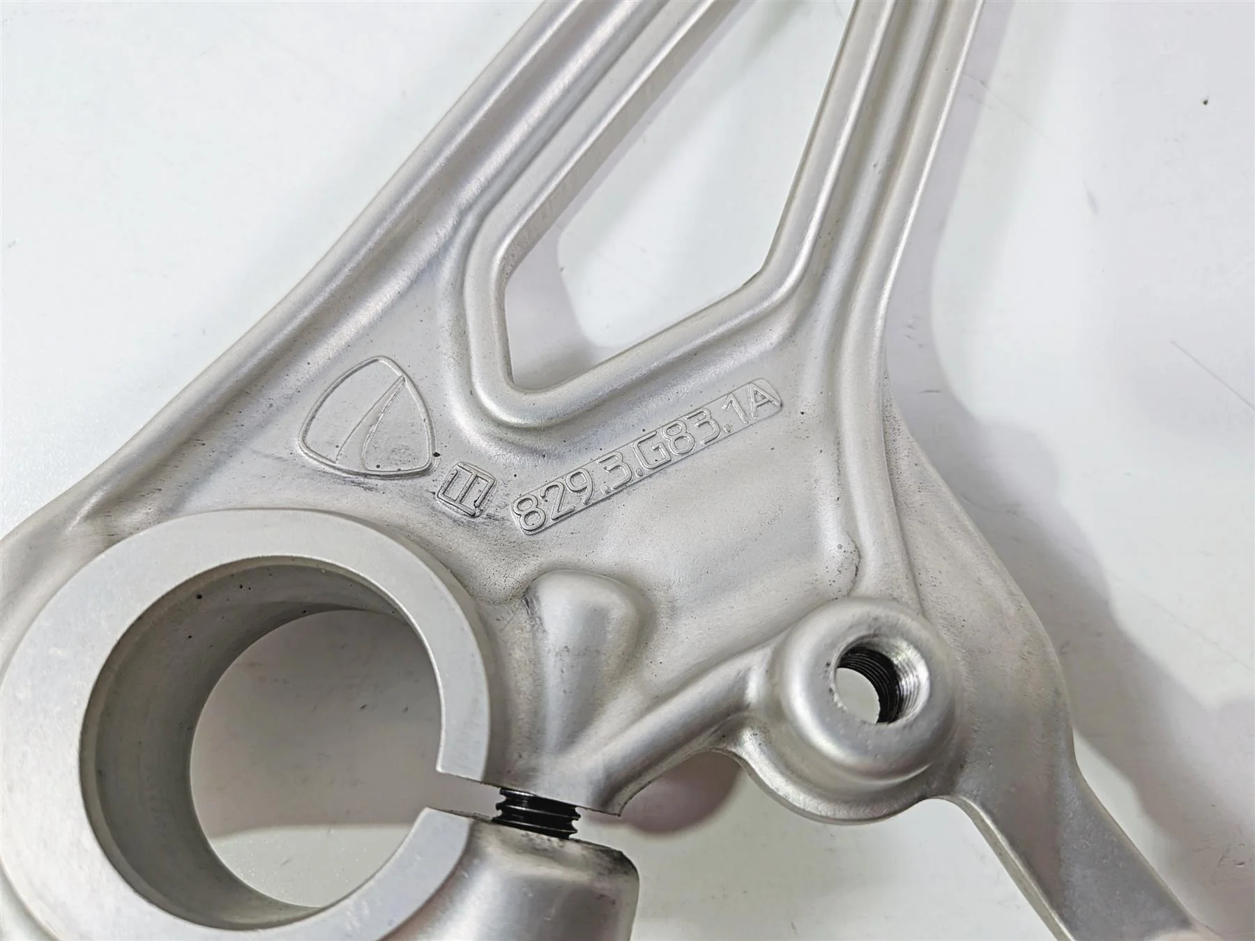 2019 Ducati Panigale V4S V4 S Corse Left Swingarm Frame To Peg Mount 8291G831BA - Image 7