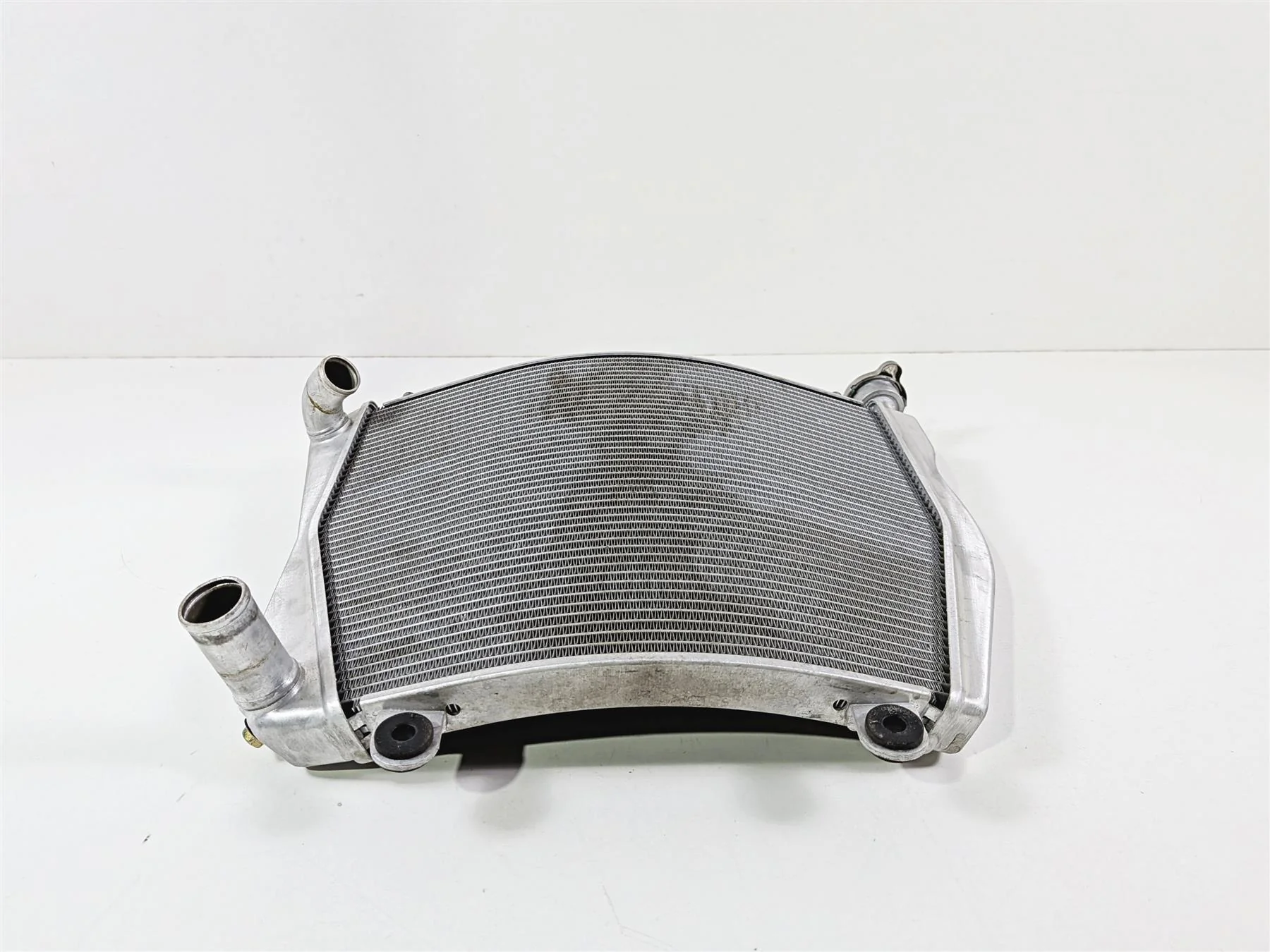 2019 Ducati Panigale V4S V4 S Corse Nice Coolant Radiator 1K -No Leaks 54811355A - Image 2