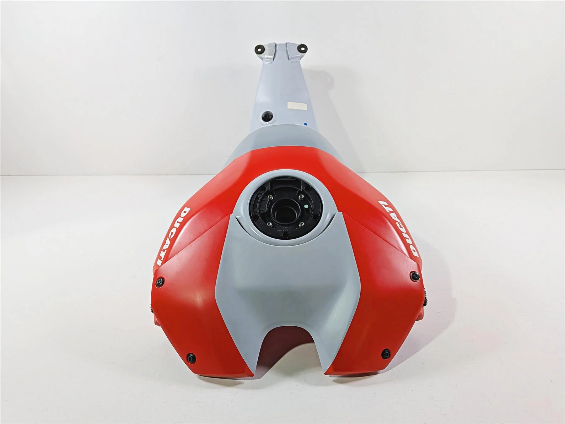 2019 Ducati Panigale V4S V4 S Corse Nice Fuel Gas Petrol Tank - No Scratch 58612621B - Image 5