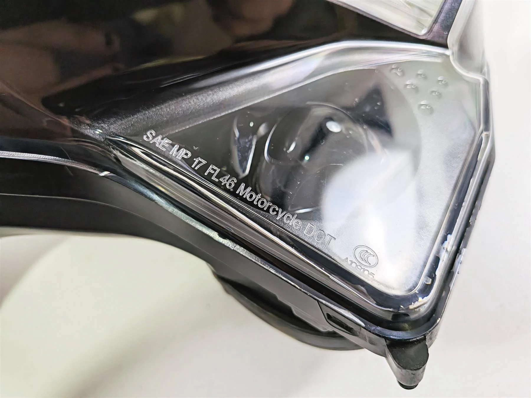 2019 Ducati Panigale V4S V4 S Corse Nice Headlight Head Light Lamp Lens 52010421E - Image 7