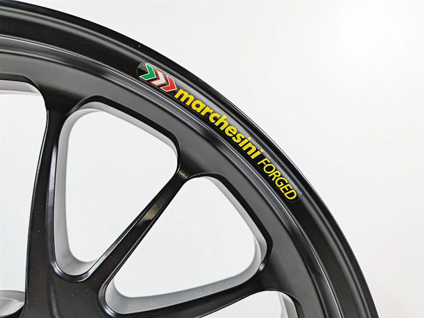 2019 Ducati Panigale V4S V4 S Corse Nice Rear Wheel Rim Marchesini Forged 17x6 50222121AA - Image 6