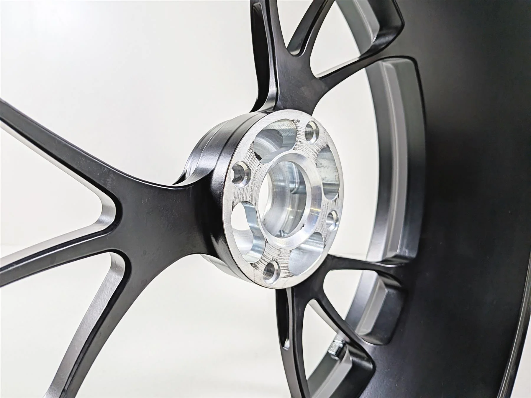 2019 Ducati Panigale V4S V4 S Corse Nice Rear Wheel Rim Marchesini Forged 17x6 50222121AA - Image 7