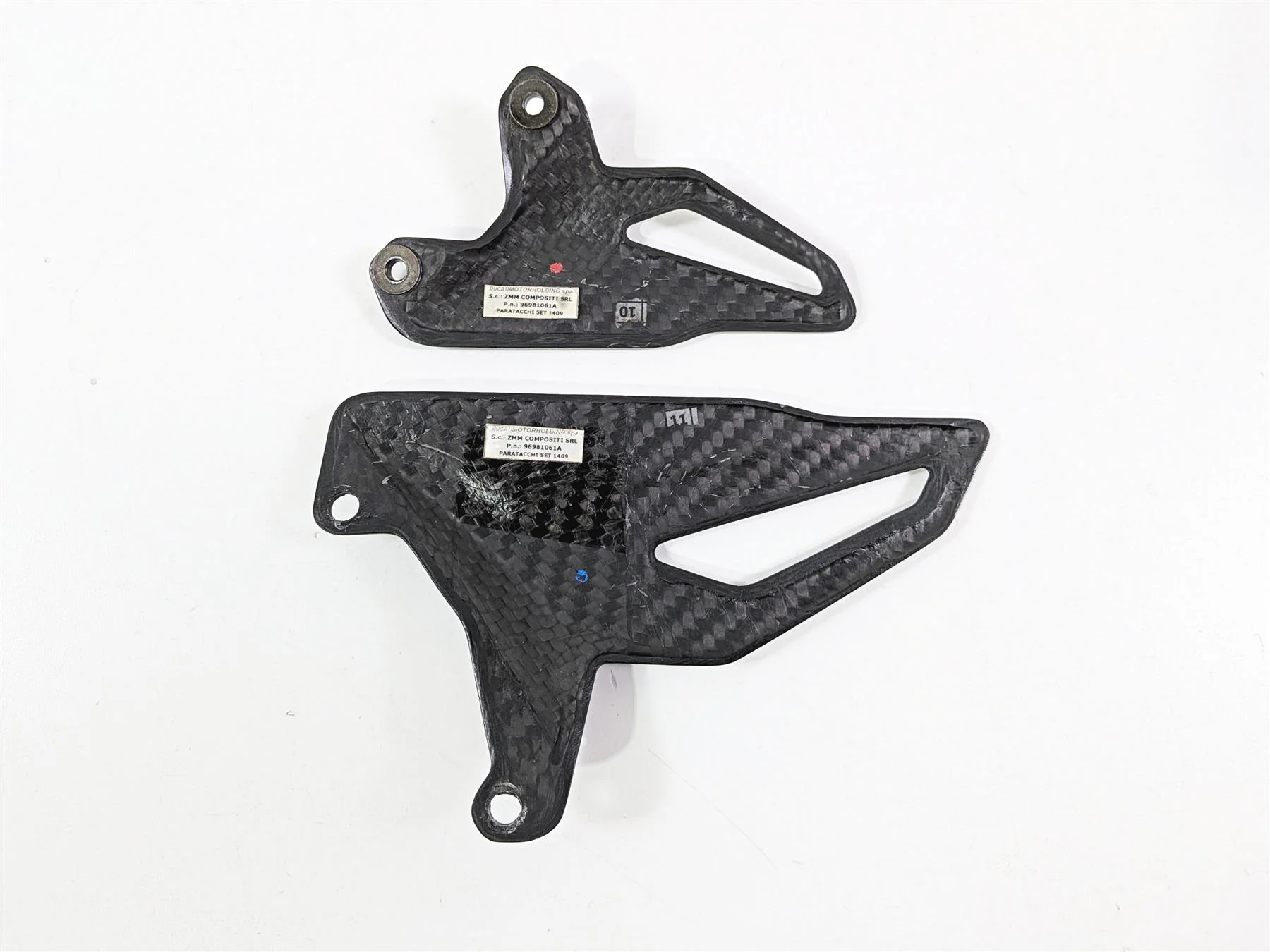 2019 Ducati Panigale V4S V4 S Corse Performance Carbon Fiber Heel Guard Set 96981061A - Image 9