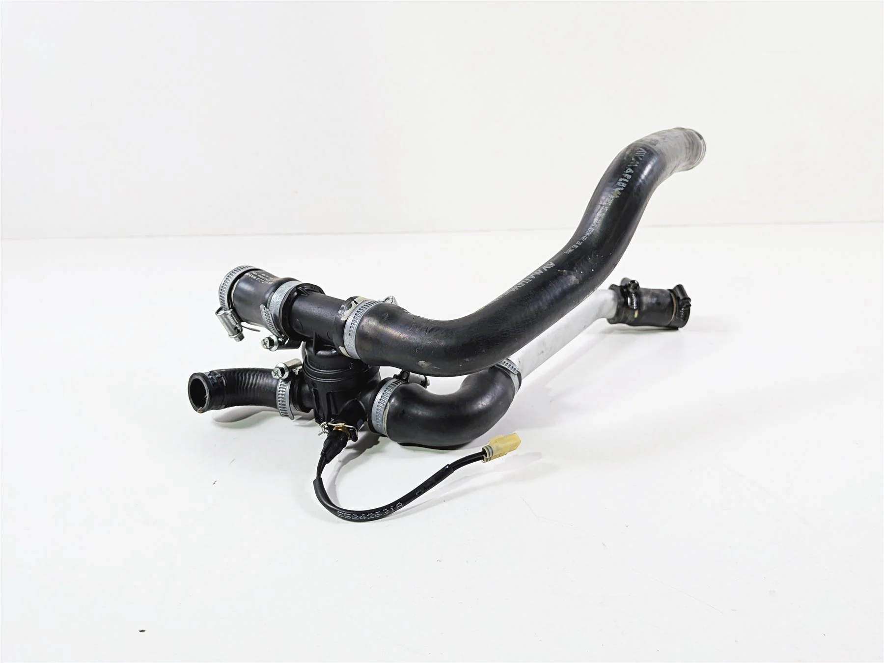 2019 Ducati Panigale V4S V4 S Corse Radiator Hoses & Thermostat 55320161A