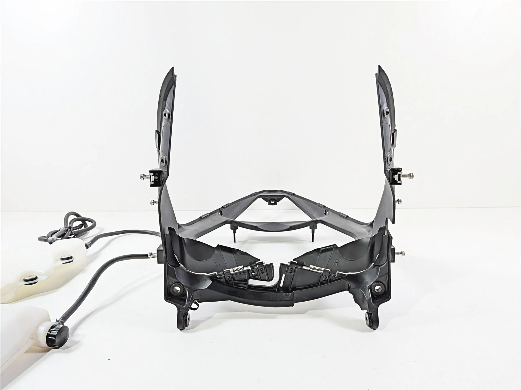 2019 Ducati Panigale V4S V4 S Corse Radiator Shroud & Reservoir Set 48411501C - Image 6