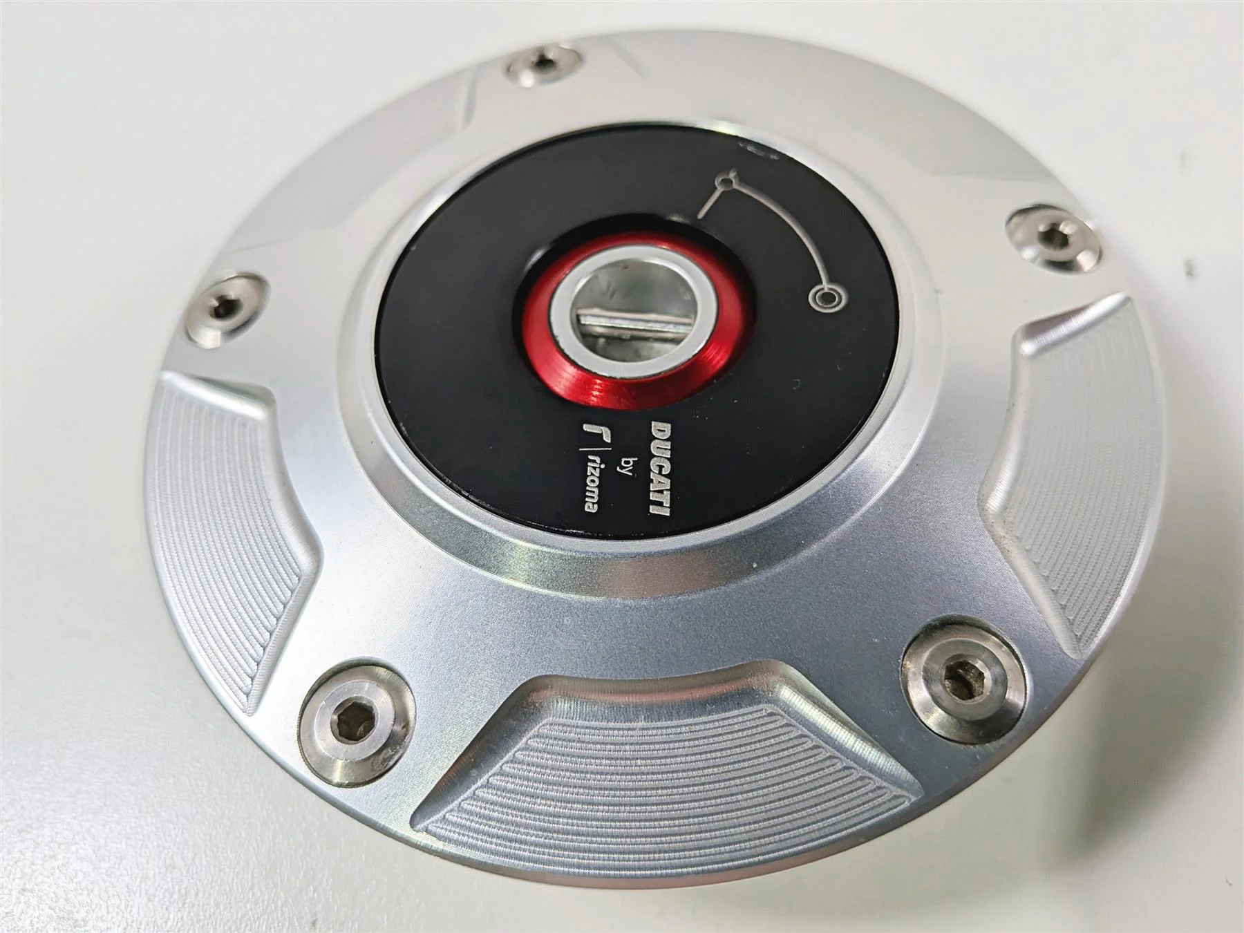 2019 Ducati Panigale V4S V4 S Corse Rizoma Fuel Gas Petrol Cap Lid DM-TF242-01 - Image 7