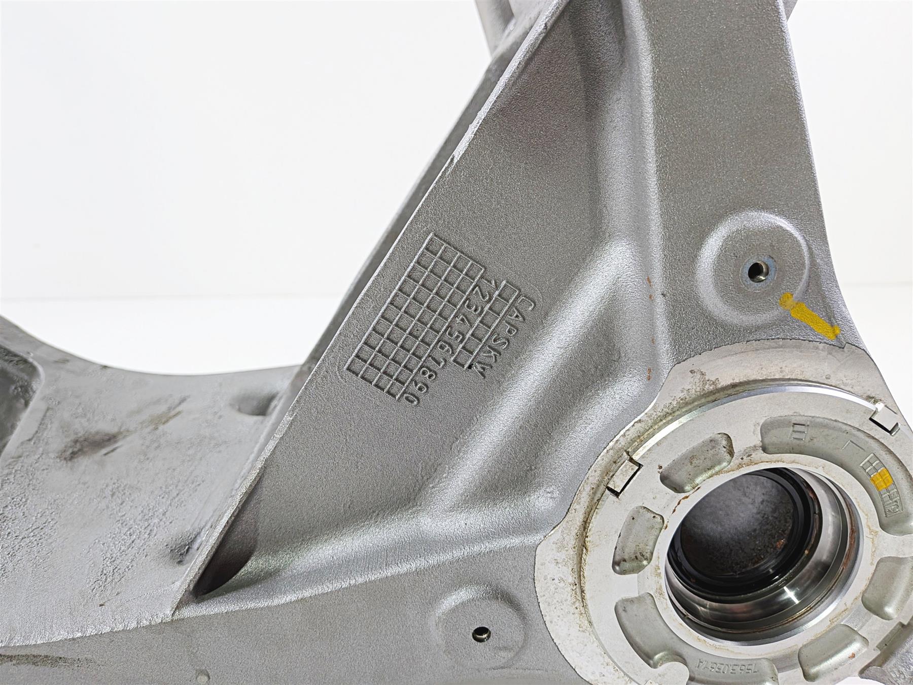 2019 Ducati Panigale V4S V4 S Corse Straight Main Frame Chassis TX*C 47023202AA - Image 12
