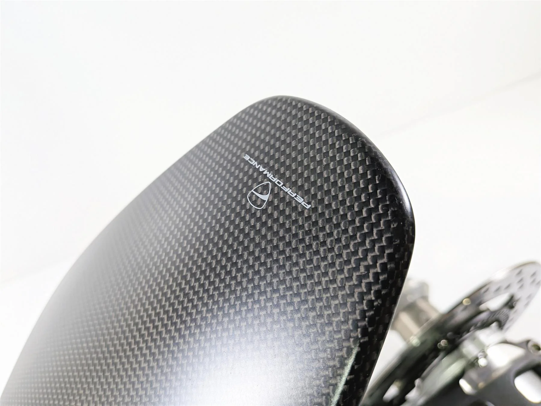 2019 Ducati Panigale V4S V4 S Corse Swingarm Rear Axle Carbon Fender 37032192B - Image 12