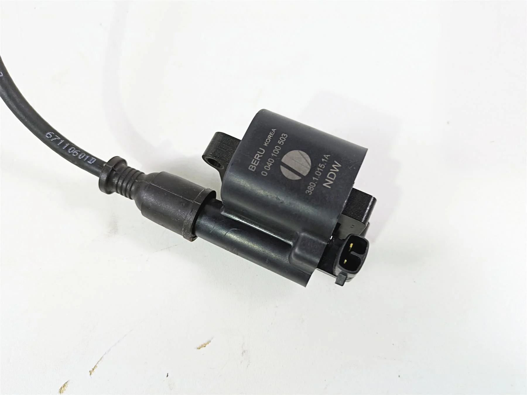 2019 Ducati Supersport 939 S Beru Ignition Coil Stick Coils Set 38010151A - Image 6