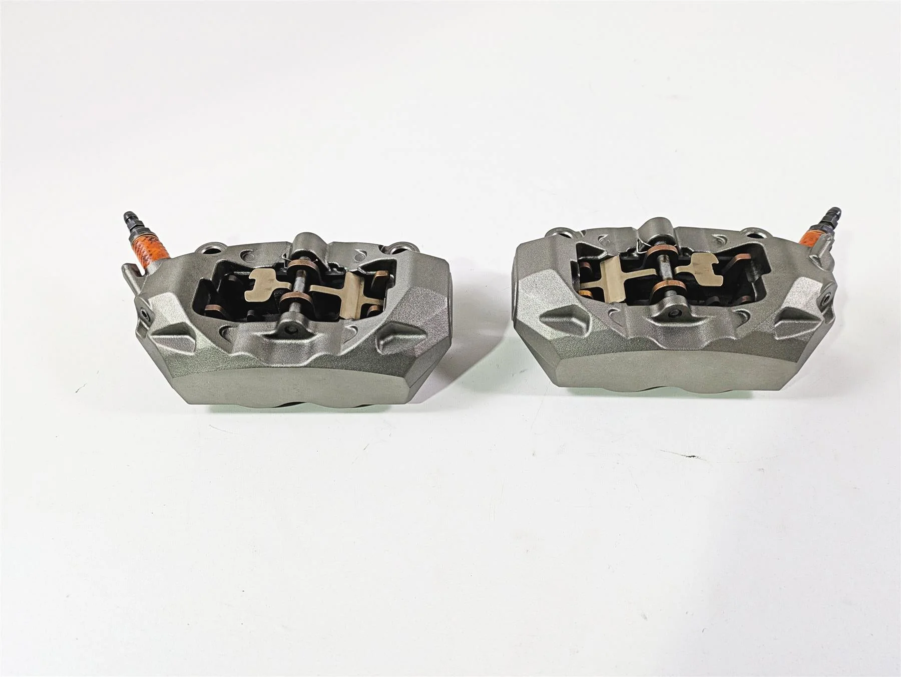 2019 Ducati Supersport 939 S Front Brembo Brake Caliper Set 61041292C 61041302C - Image 3