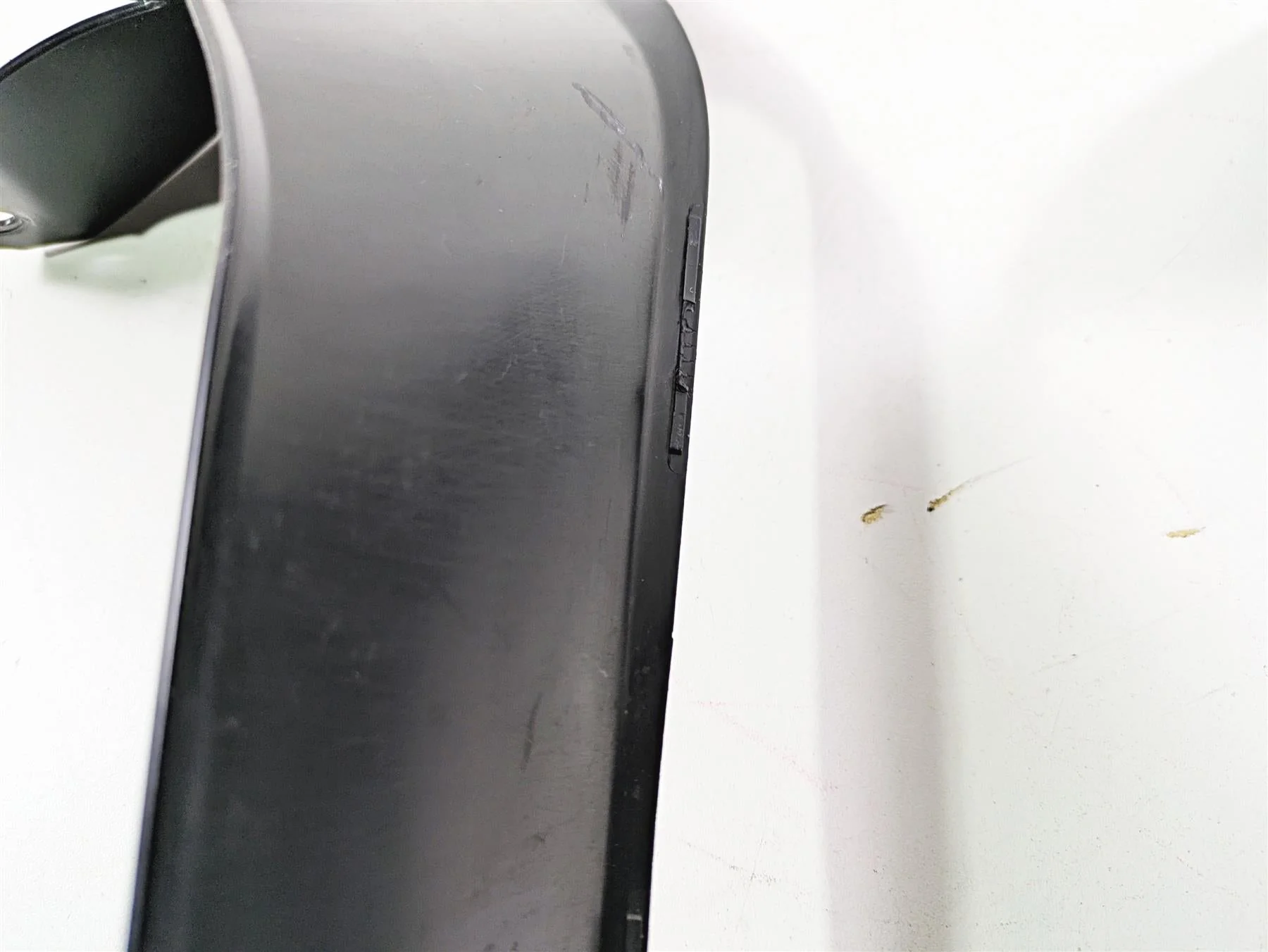 2019 Ducati Supersport 939 S Front Infill Cover Fairing Trim Set 48018752A - Image 10