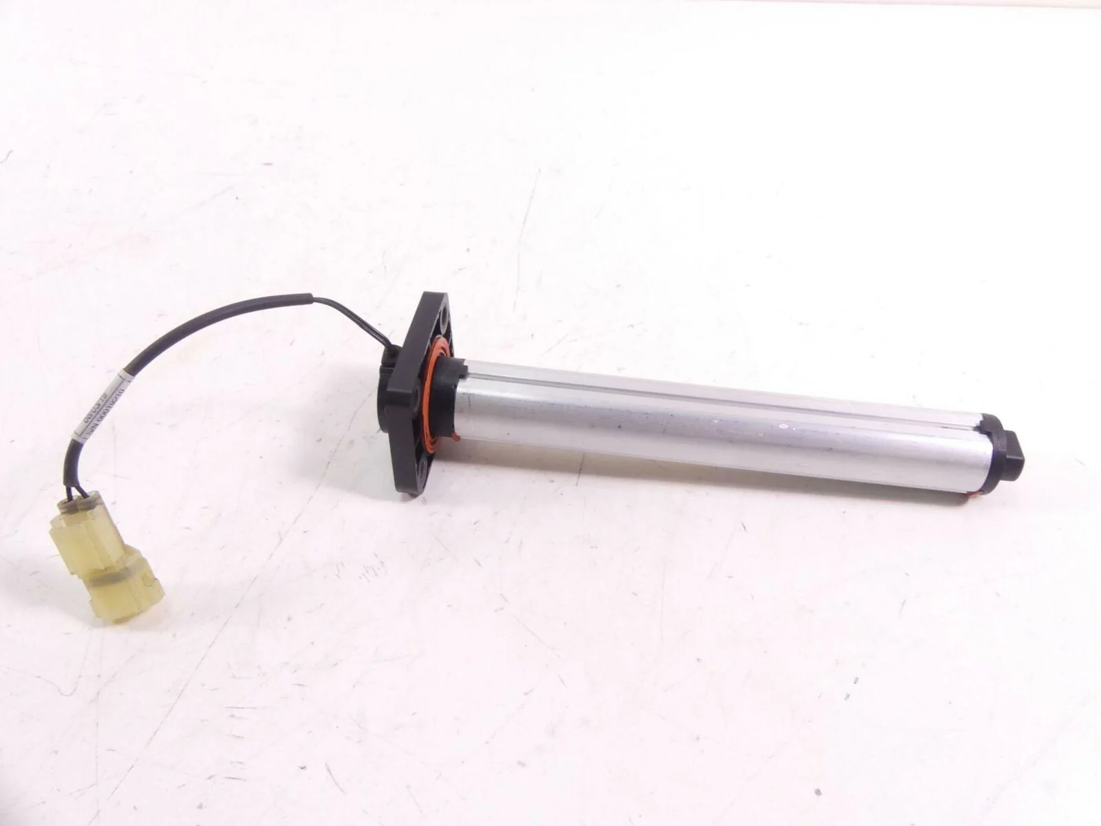2019 Ducati Supersport 939 S Fuel Gas Petrol Level Gauge Sending Unit 59210251B - Image 3