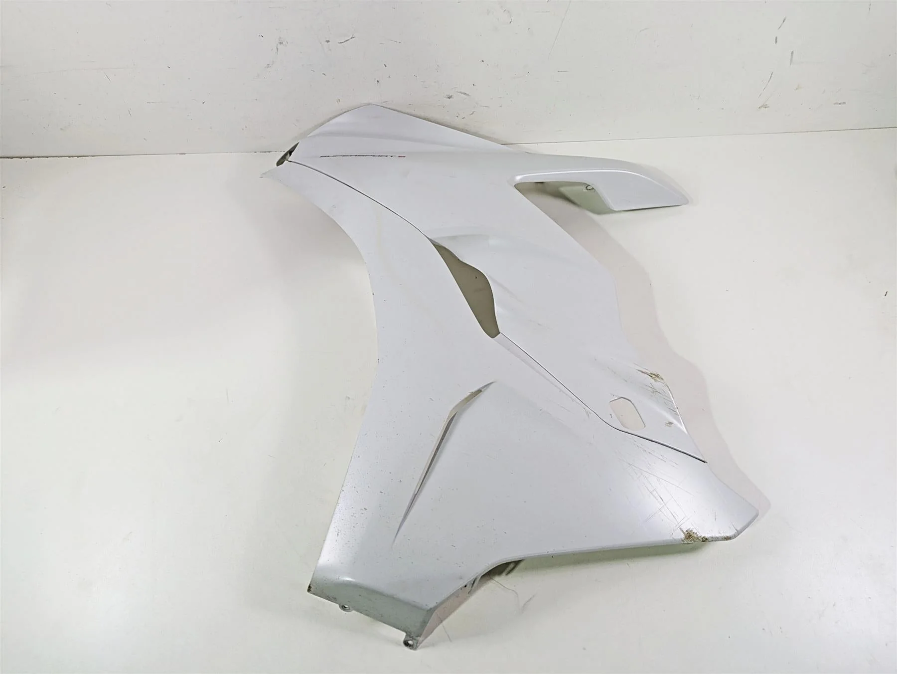 2019 Ducati Supersport 939 S Left Main Fairing Cover Set 48018841B 48018851B - Image 5