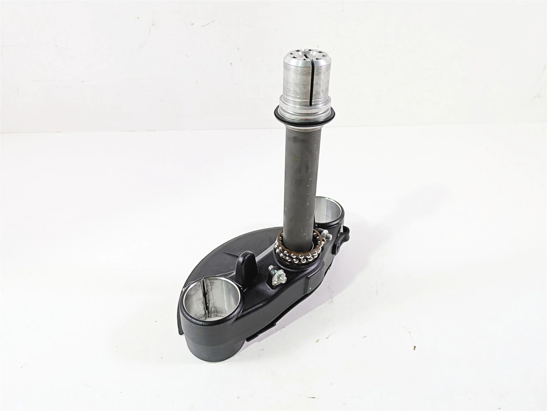 2019 Ducati Supersport 939 S Lower Triple Tree Steering Clamp 34220991AB - Image 12