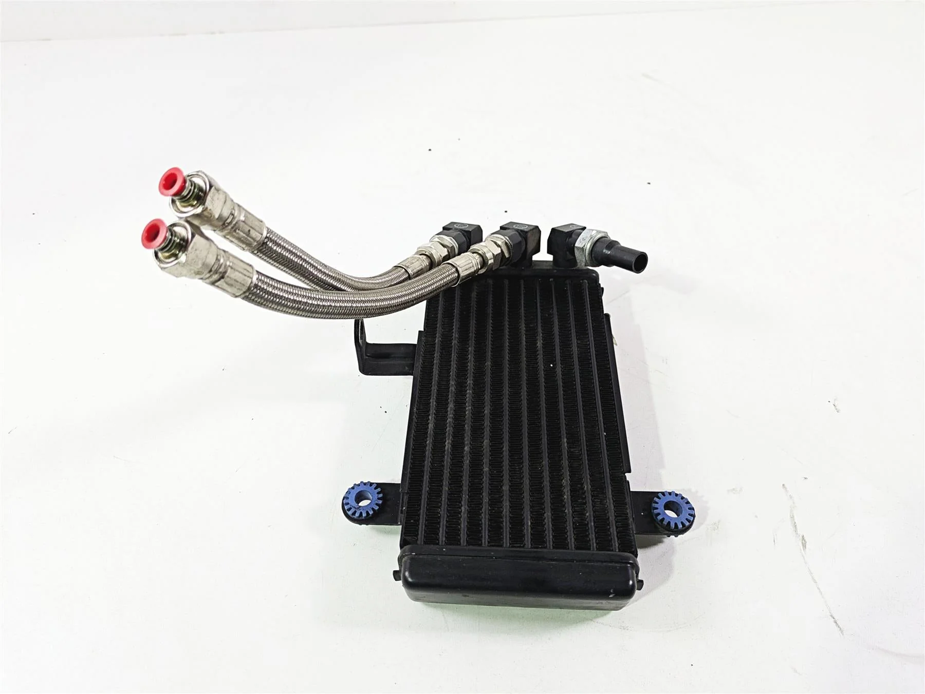 2019 Ducati Supersport 939 S Oil Cooler + Lines & Bracket 54841101B - Image 2