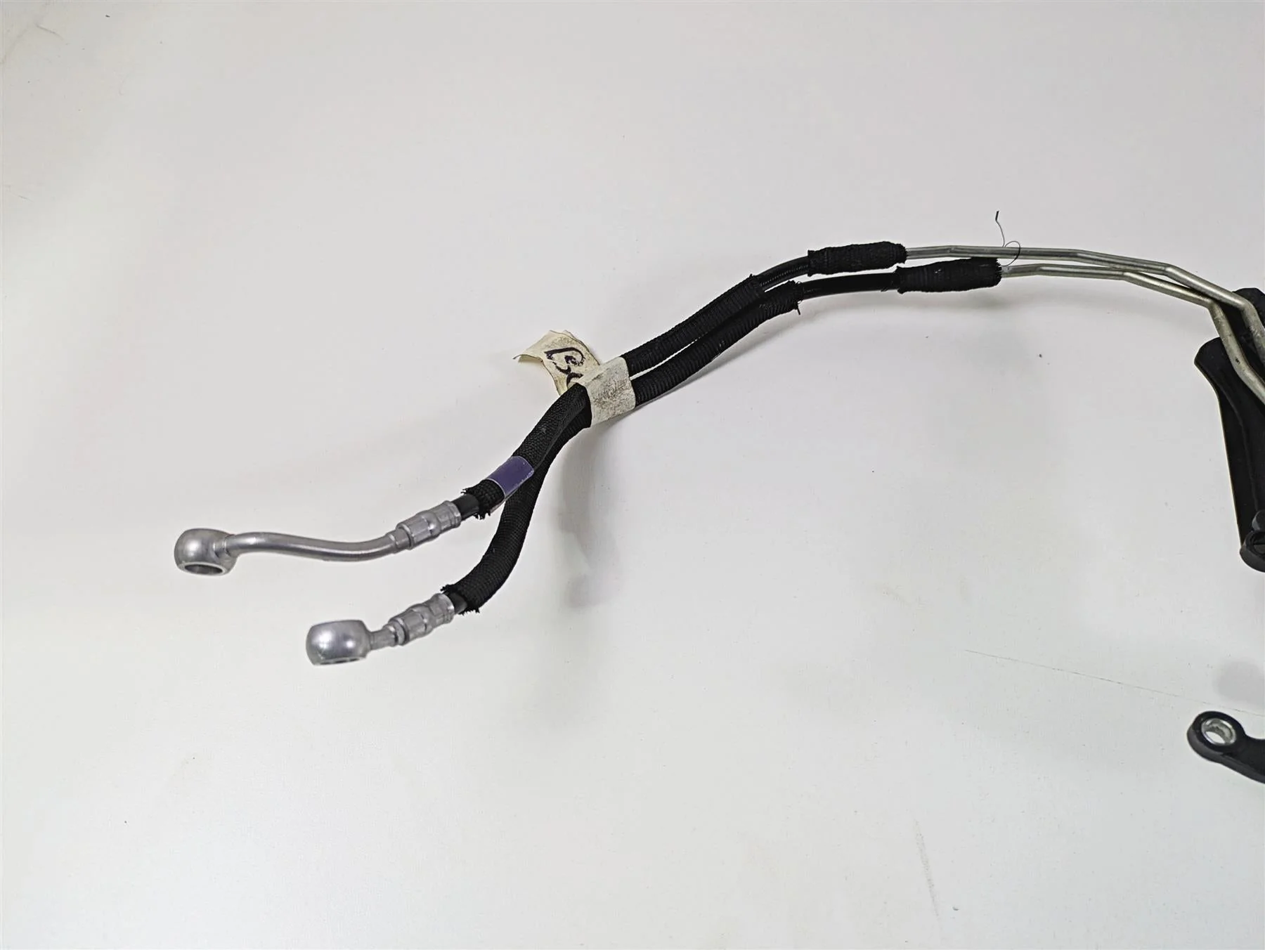 2019 Ducati Supersport 939 S Rear Abs Brake Line Set 61910871B 61910481C - Image 11