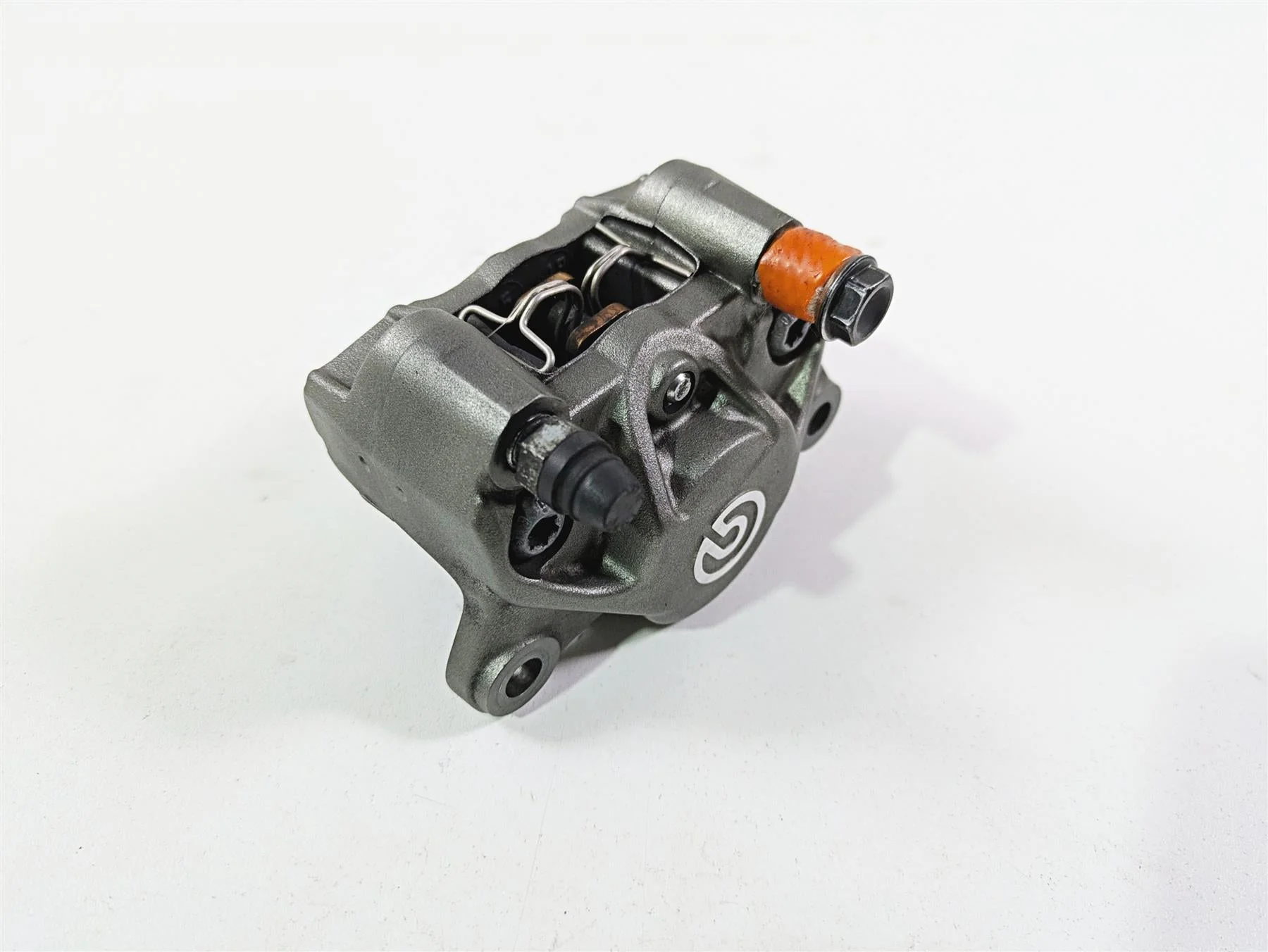 2019 Ducati Supersport 939 S Rear Brake Caliper Brembo 61140421A - Image 11